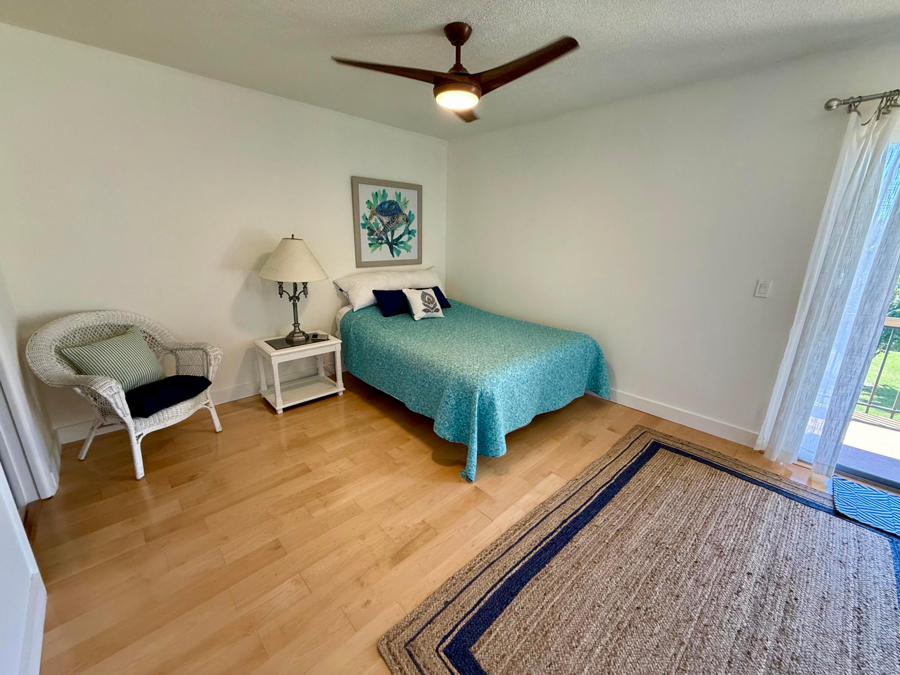 18390 SE WOOD HAVEN #e, Jupiter FL 33469