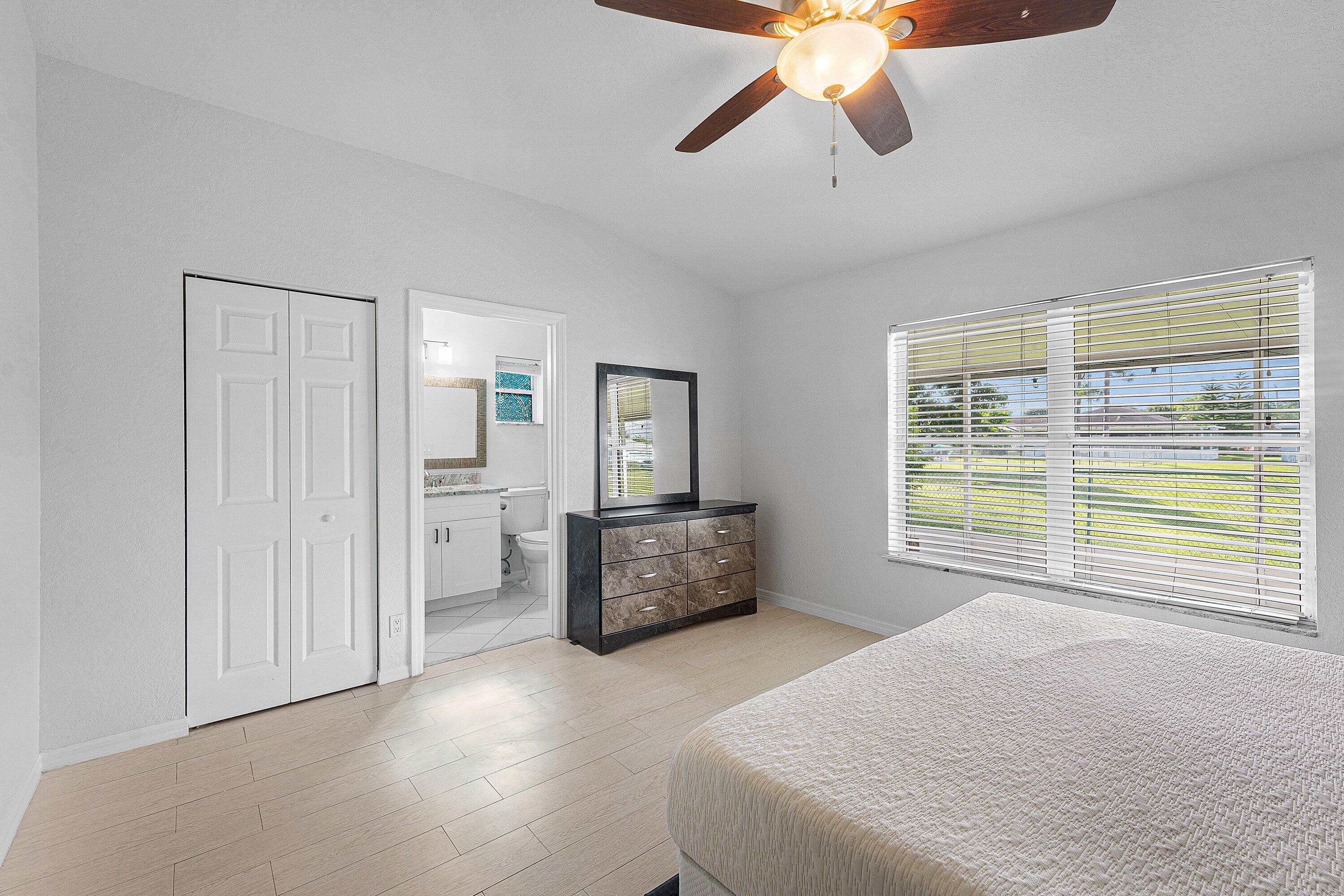 5427 Club, Haverhill FL 33415