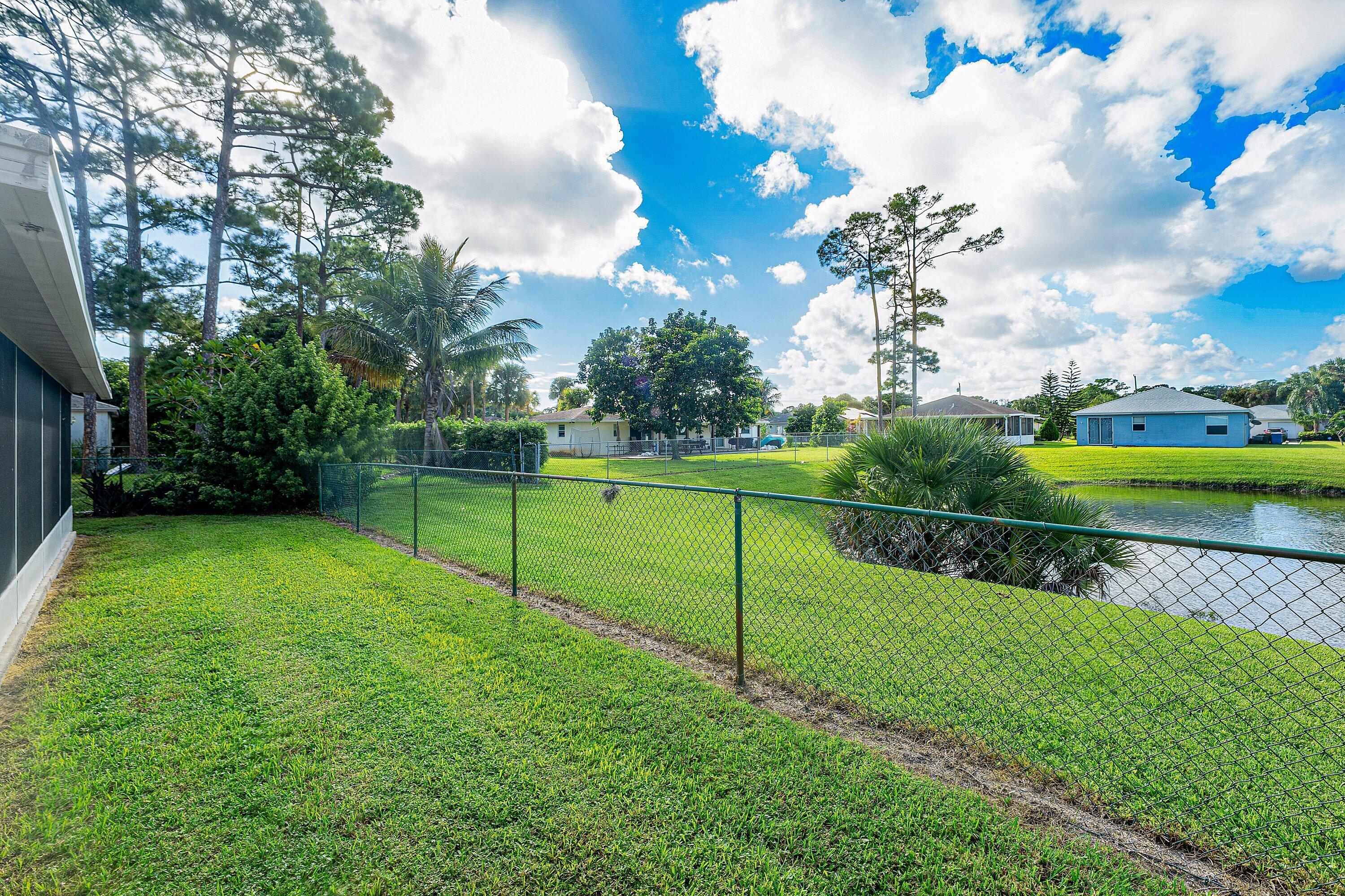 5427 Club, Haverhill FL 33415