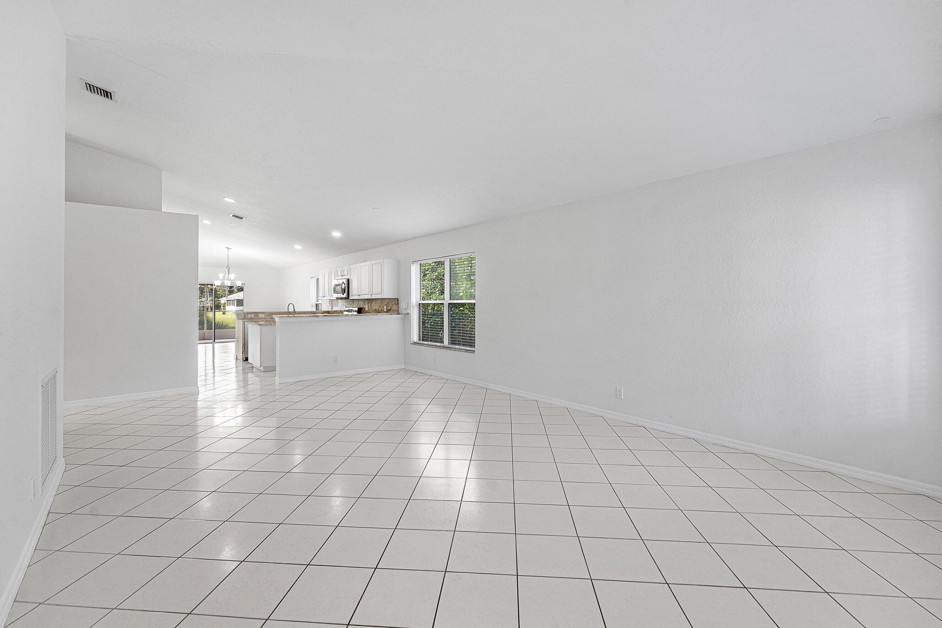 5427 Club, Haverhill FL 33415