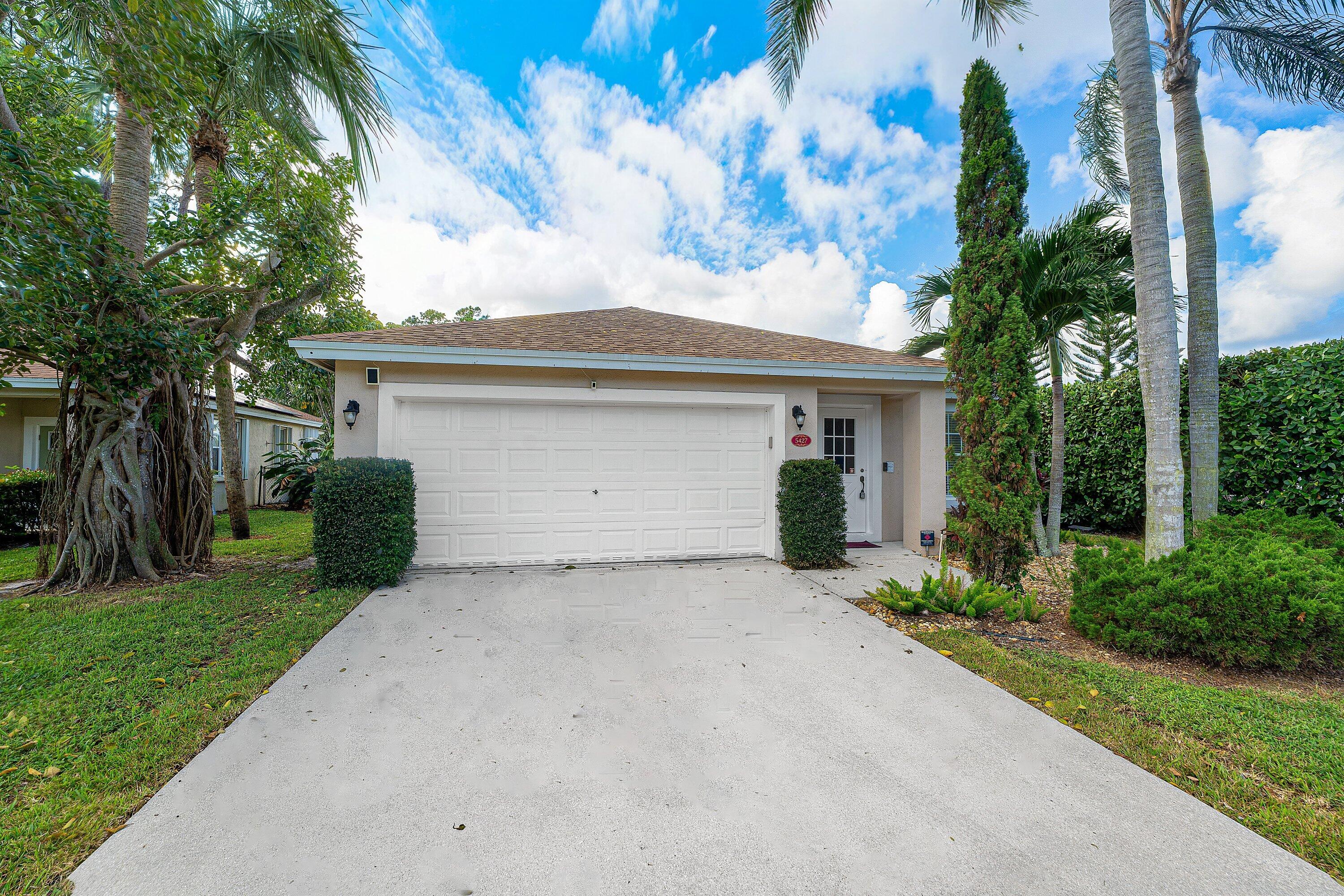 5427 Club, Haverhill FL 33415