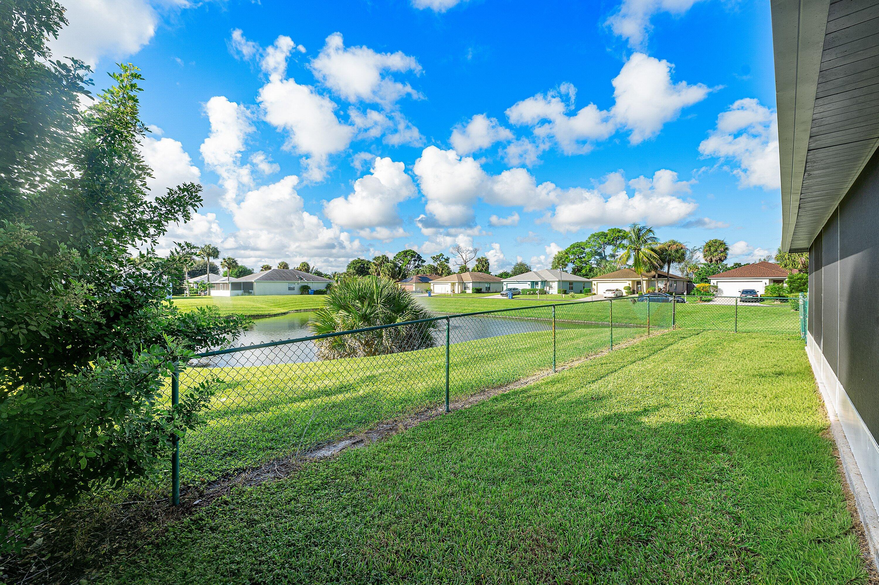 5427 Club, Haverhill FL 33415