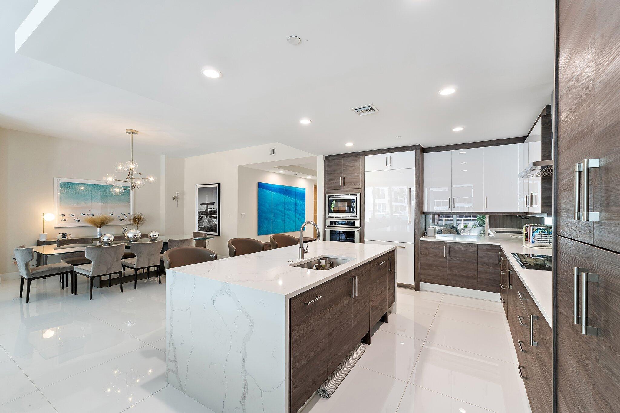 2720 Donald Ross #202, Palm Beach Gardens FL 33410