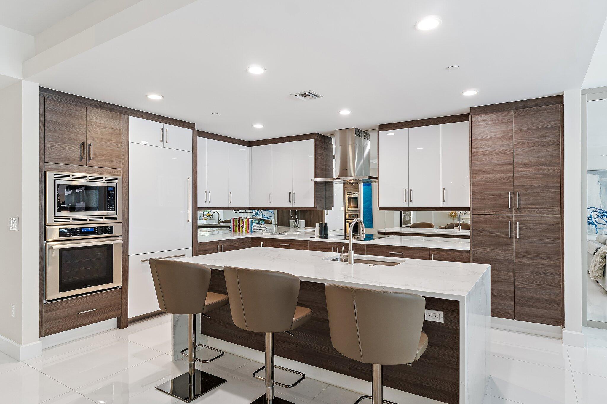 2720 Donald Ross #202, Palm Beach Gardens FL 33410