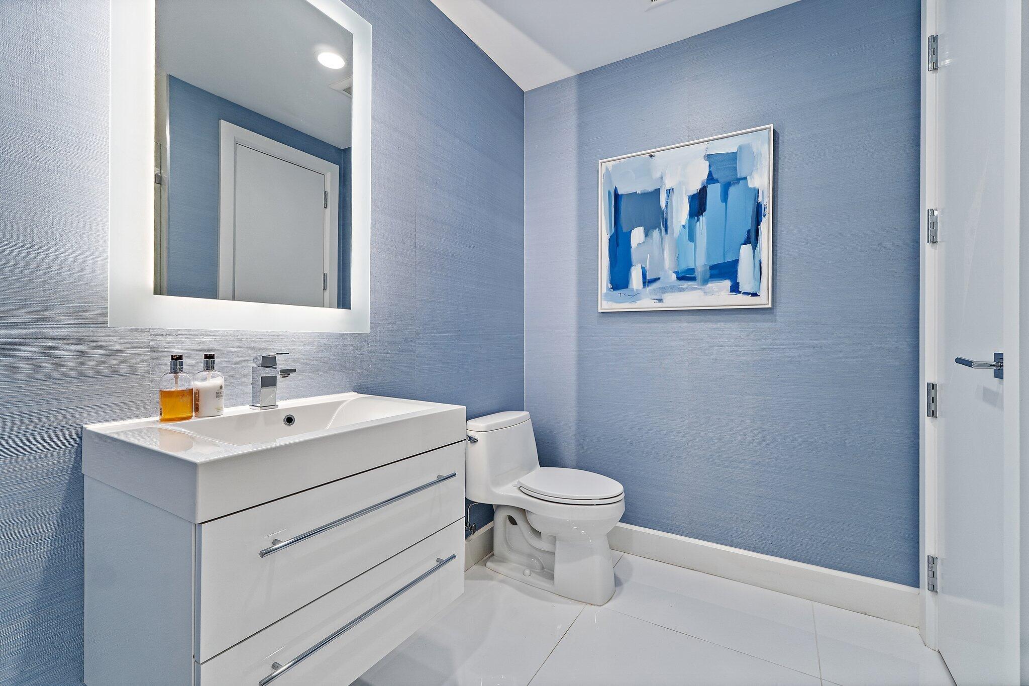2720 Donald Ross #202, Palm Beach Gardens FL 33410
