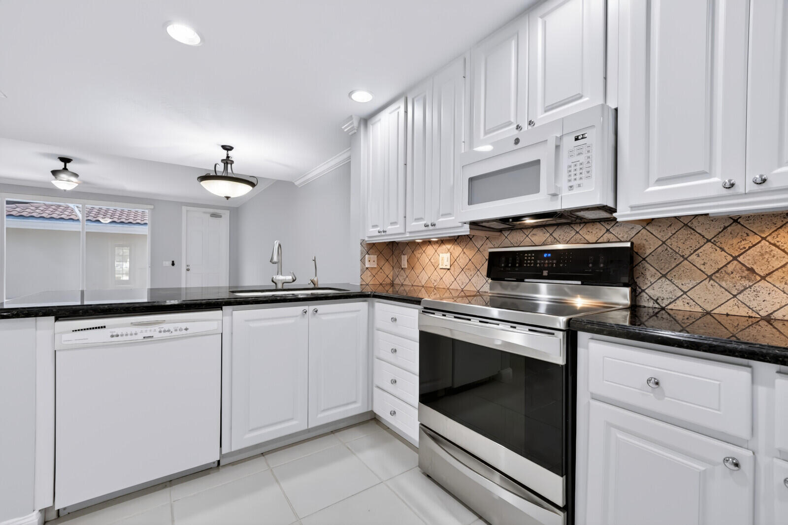3846 Greenway, Jupiter FL 33458