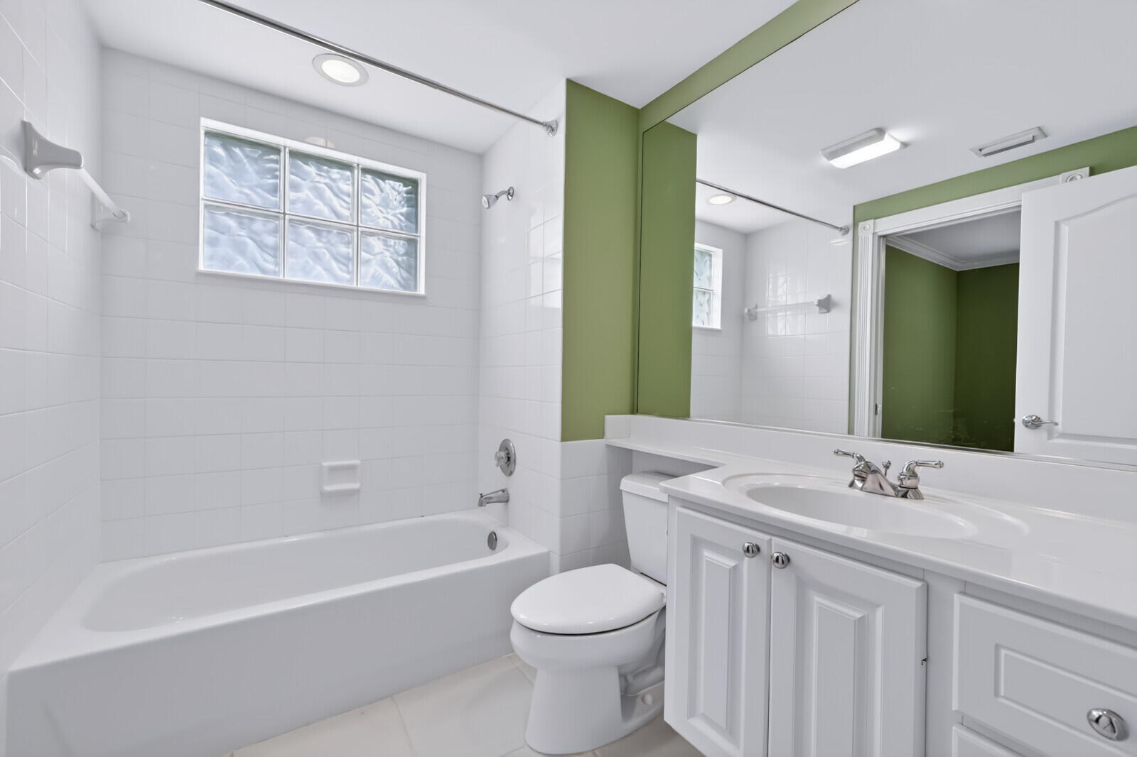 3846 Greenway, Jupiter FL 33458