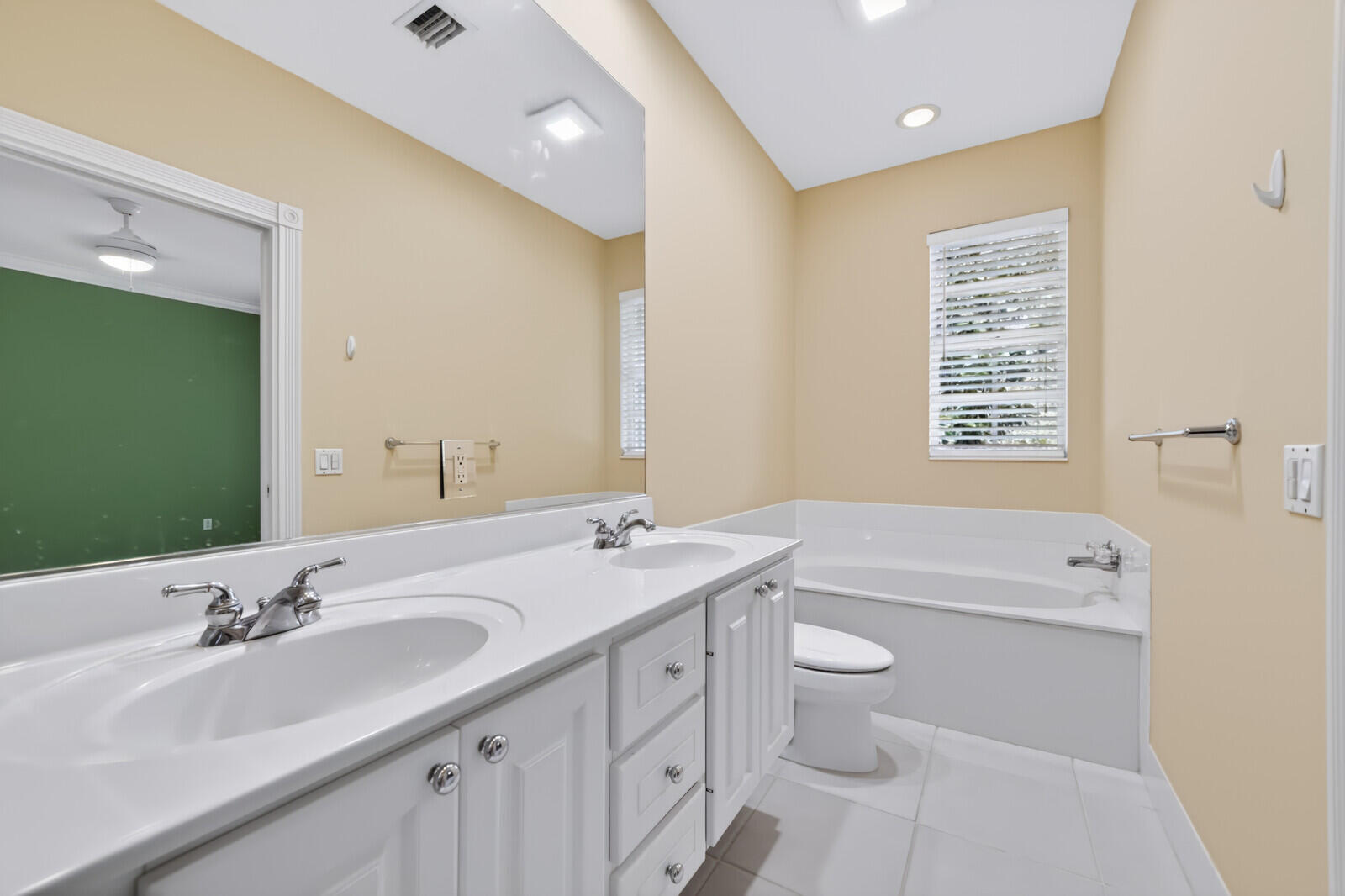 3846 Greenway, Jupiter FL 33458