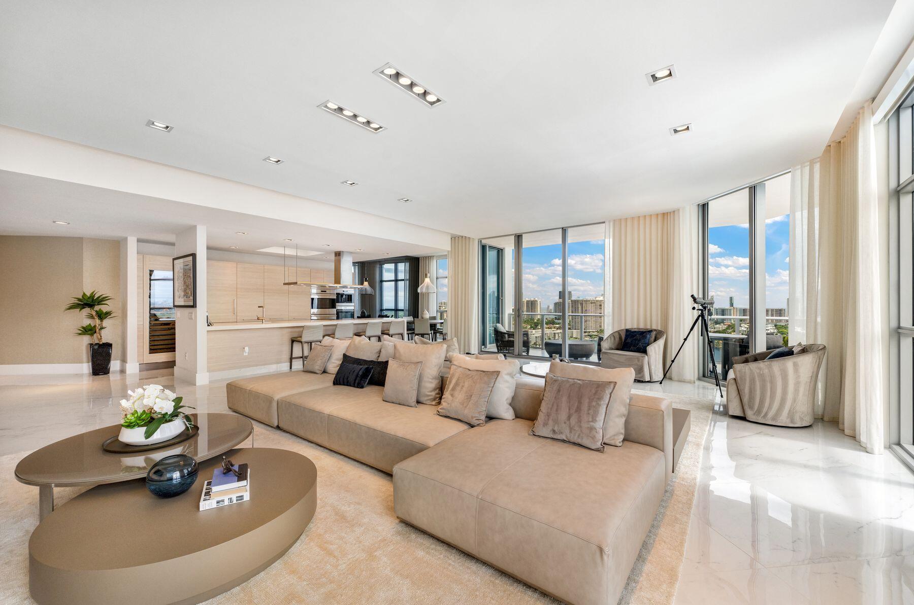17301 BISCAYNE #PH-7, North Miami Beach FL 33160