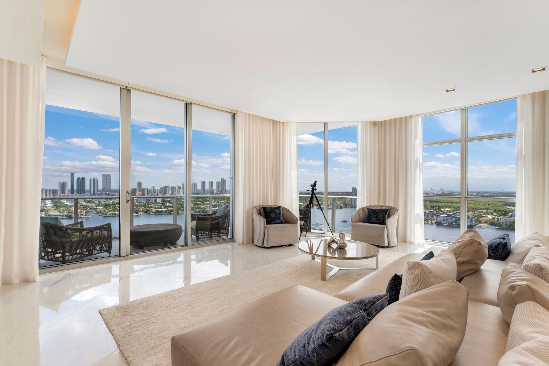 17301 BISCAYNE #PH-7, North Miami Beach FL 33160