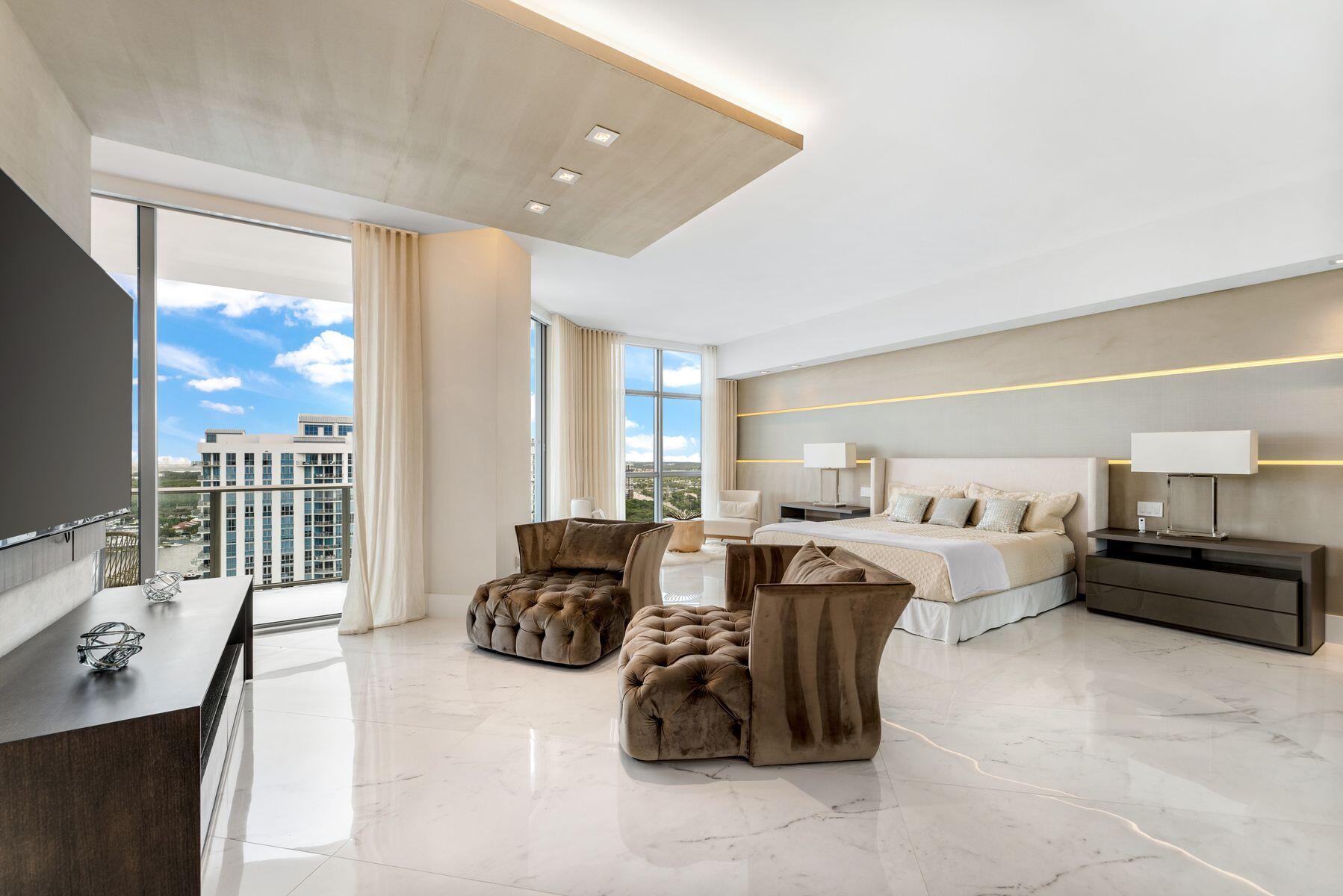 17301 BISCAYNE #PH-7, North Miami Beach FL 33160