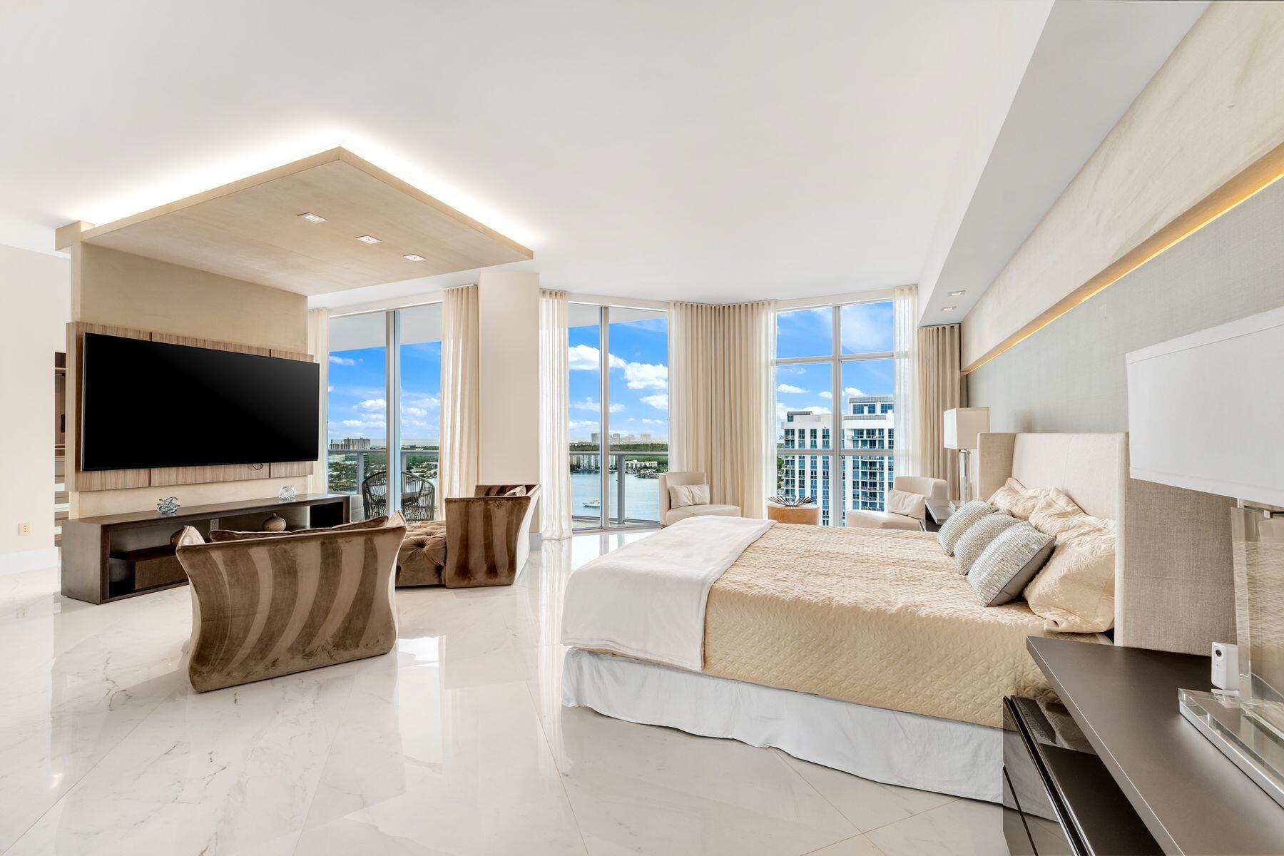 17301 BISCAYNE #PH-7, North Miami Beach FL 33160