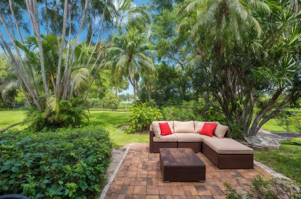 11397 Pond View #E103, Wellington FL 33414