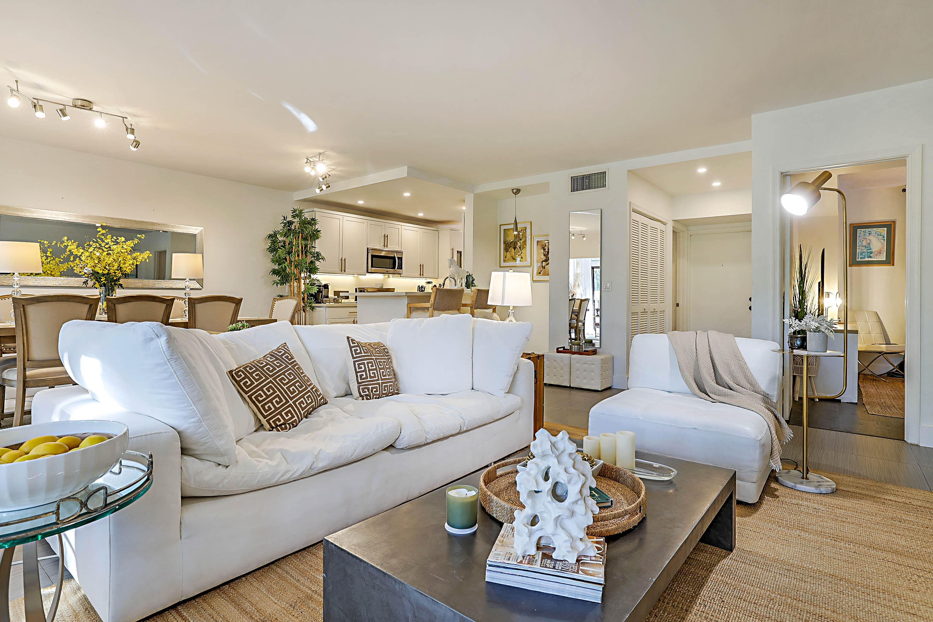 11397 Pond View #E103, Wellington FL 33414