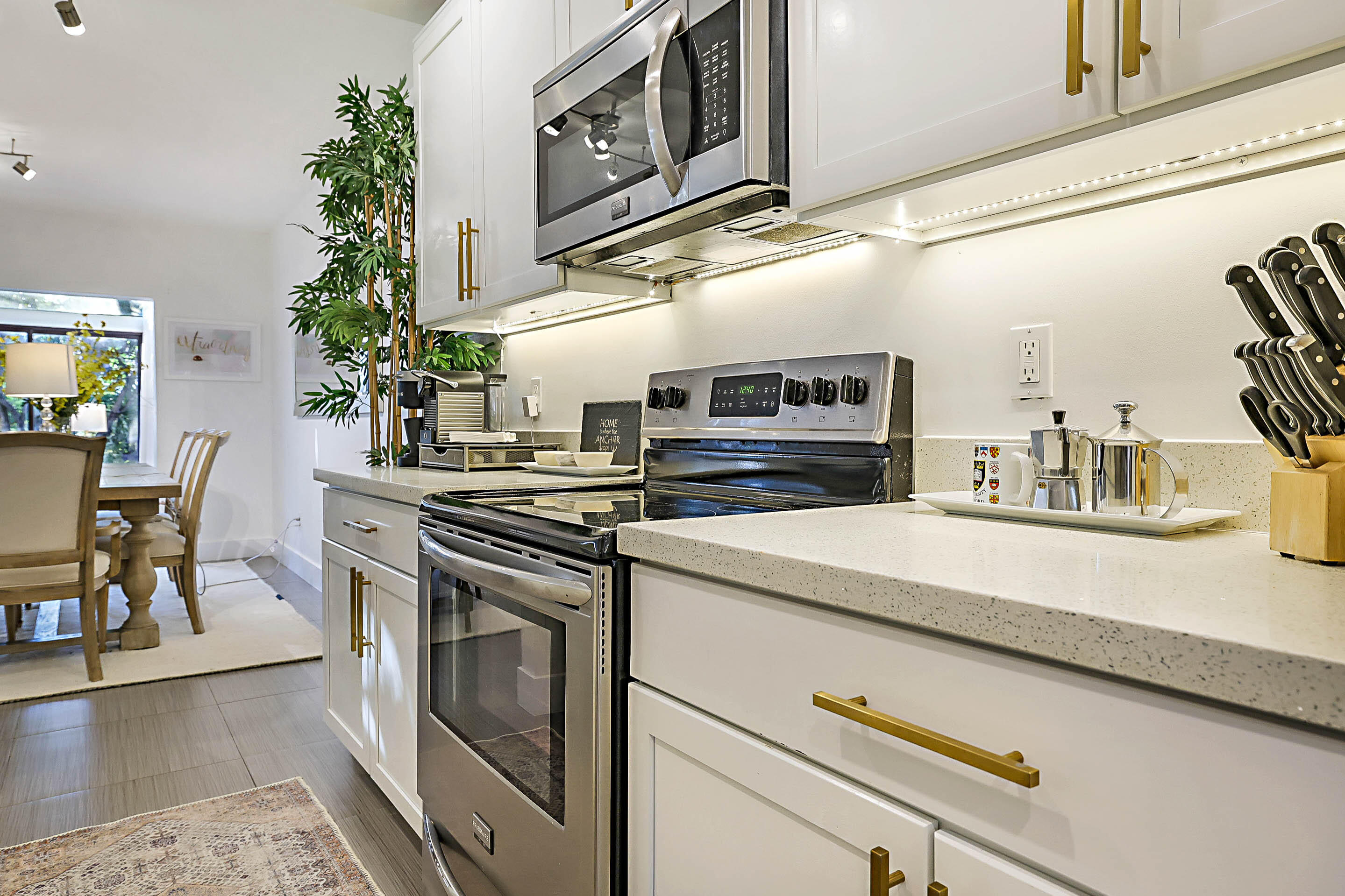 11397 Pond View #E103, Wellington FL 33414