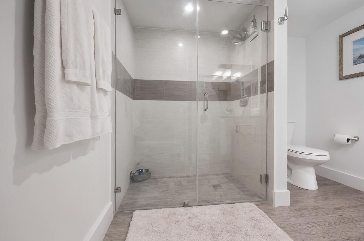 11397 Pond View #E103, Wellington FL 33414