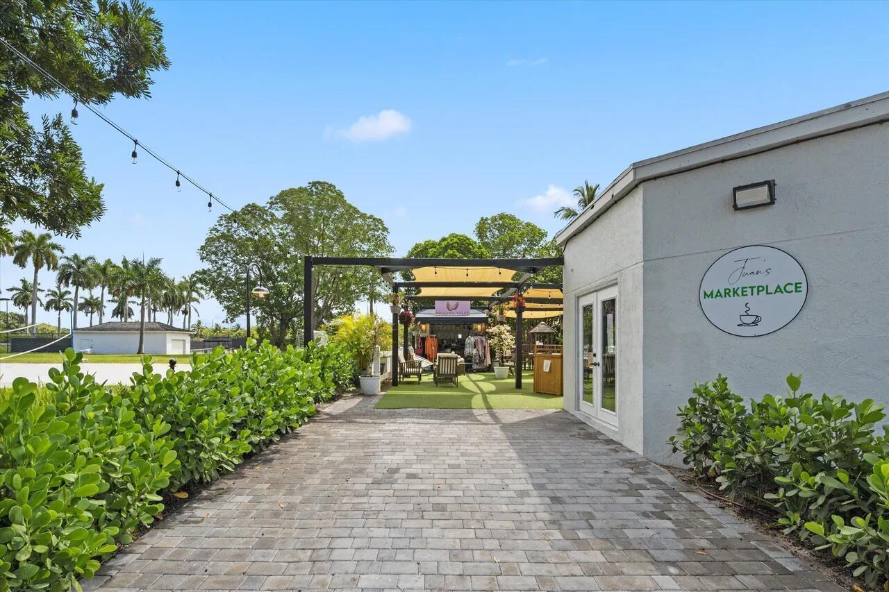 11397 Pond View #E103, Wellington FL 33414