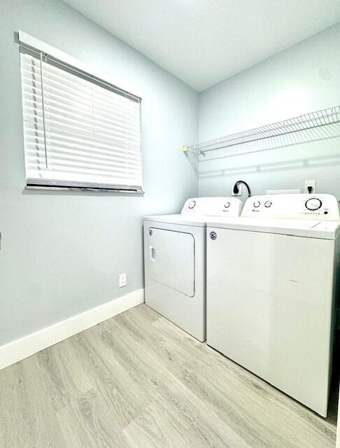 142 LA MANCHA, Royal Palm Beach FL 33411