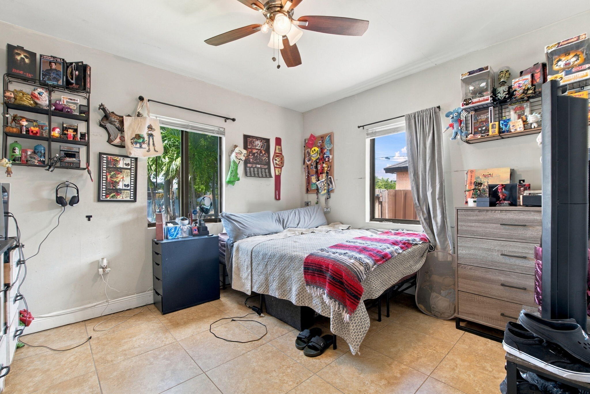 1710 NW 6TH, Miami FL 33125