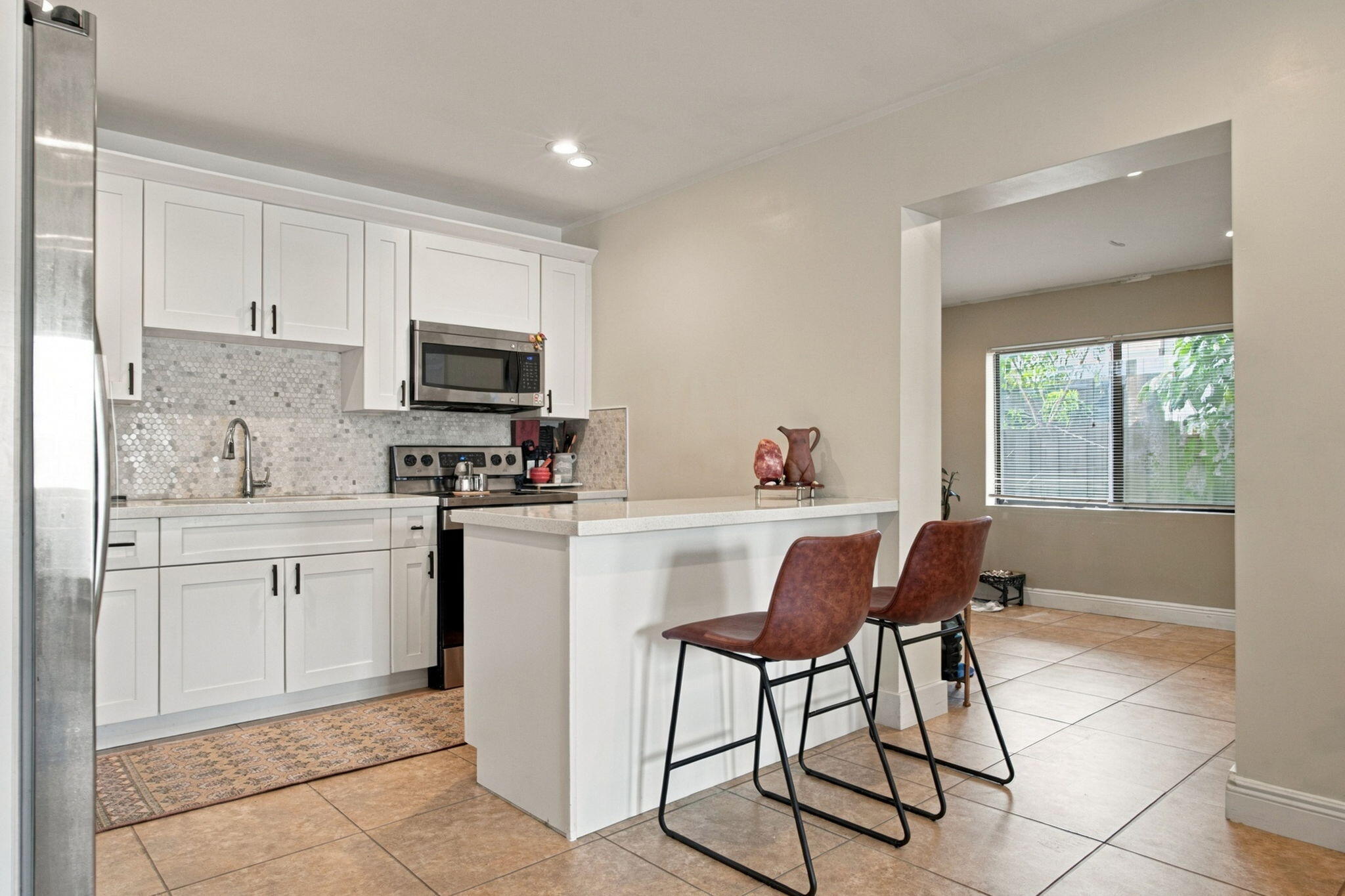 1710 NW 6TH, Miami FL 33125