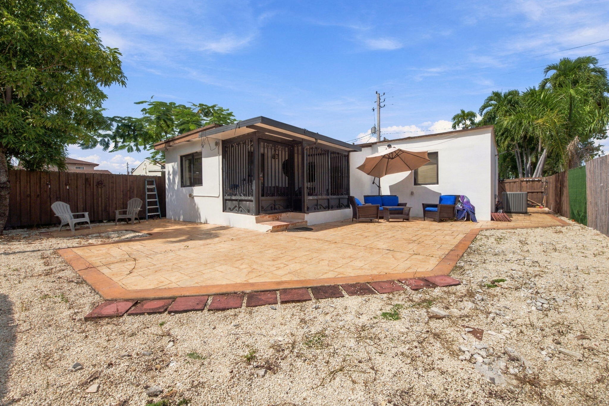 1710 NW 6TH, Miami FL 33125