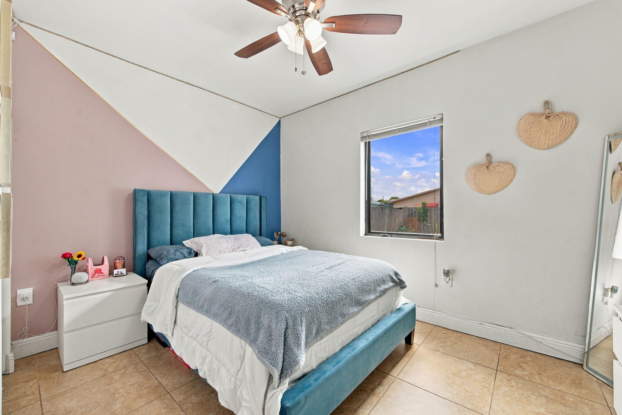 1710 NW 6TH, Miami FL 33125