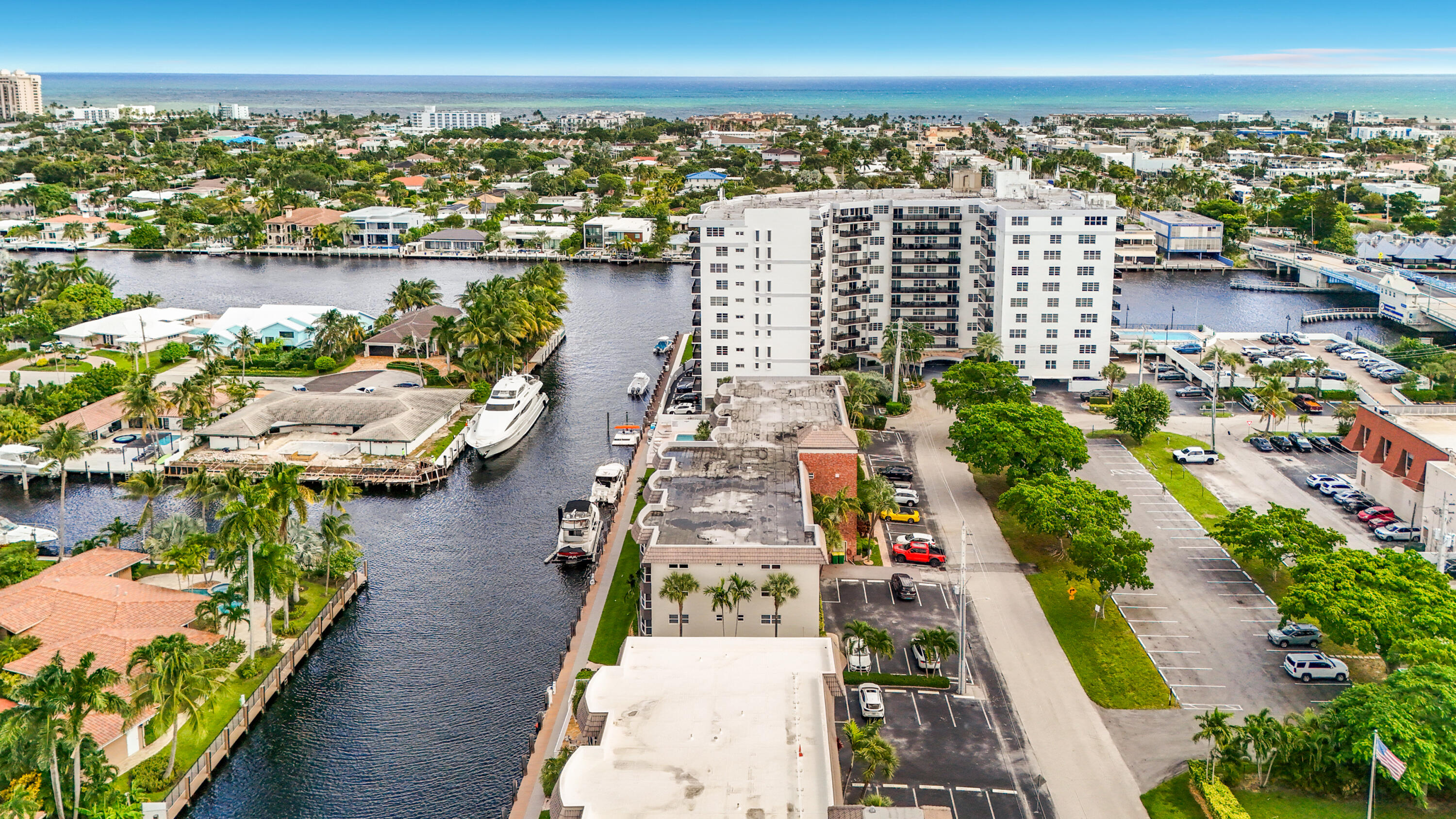 3121 NE 51st #102E, Fort Lauderdale FL 33308