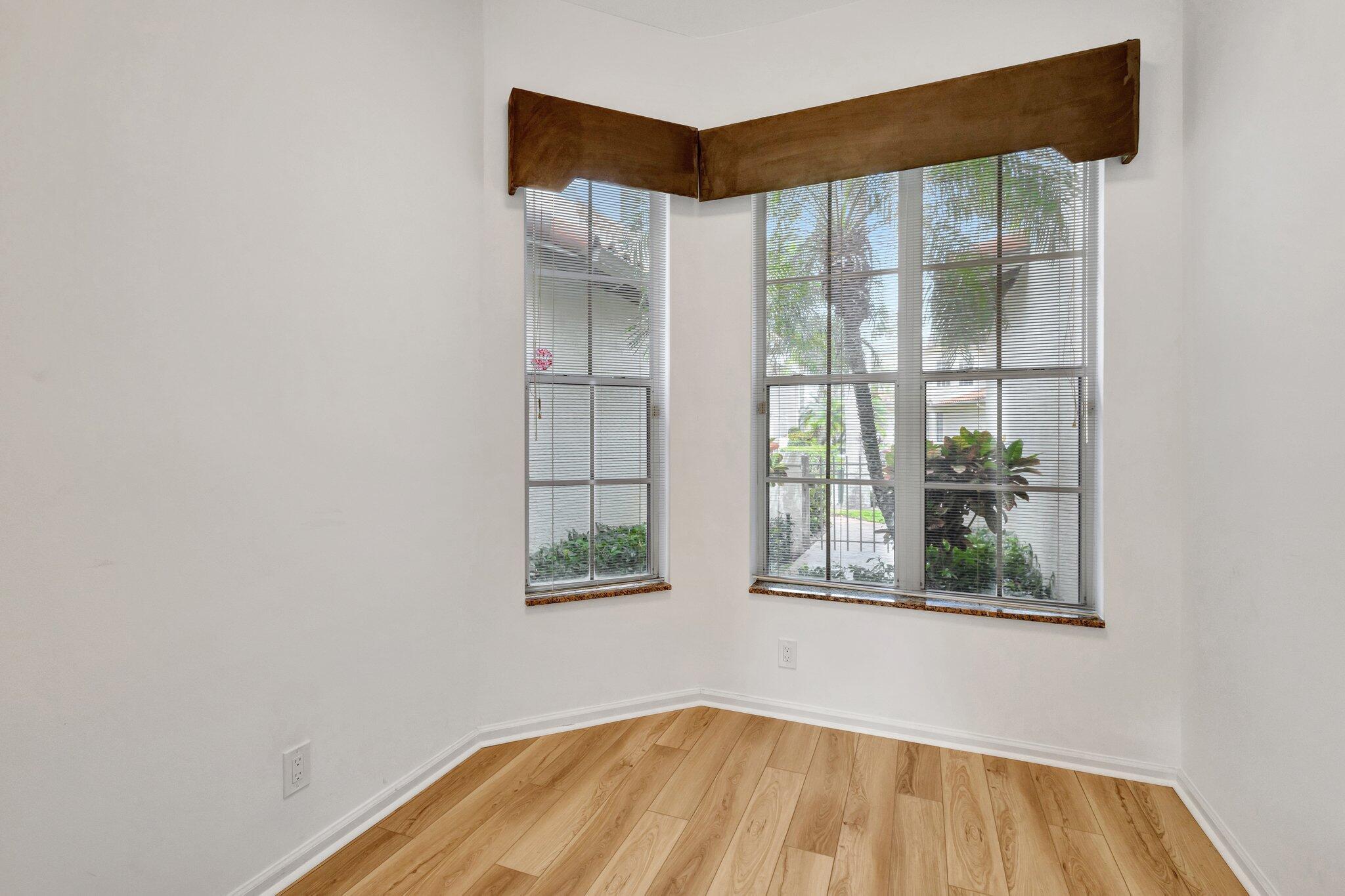 2526 NW 52ND, Boca Raton FL 33496
