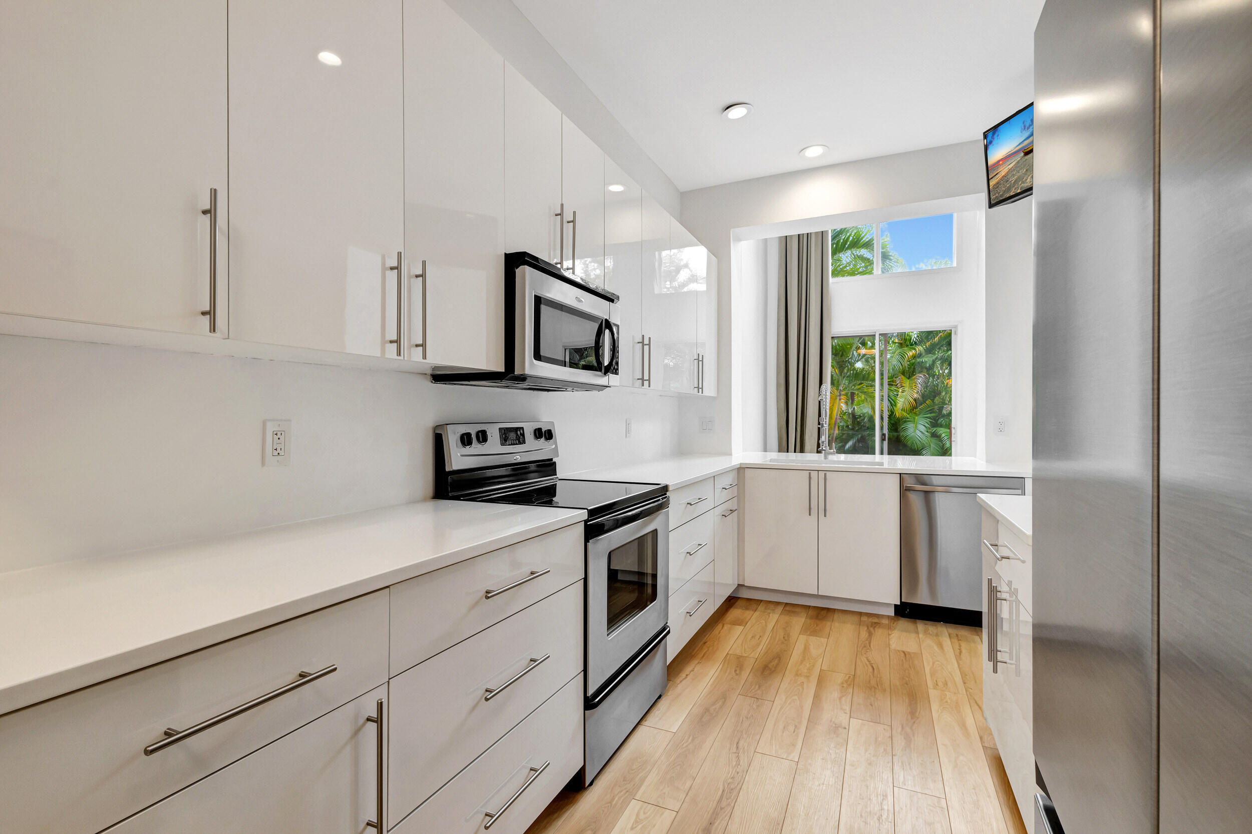 2526 NW 52ND, Boca Raton FL 33496
