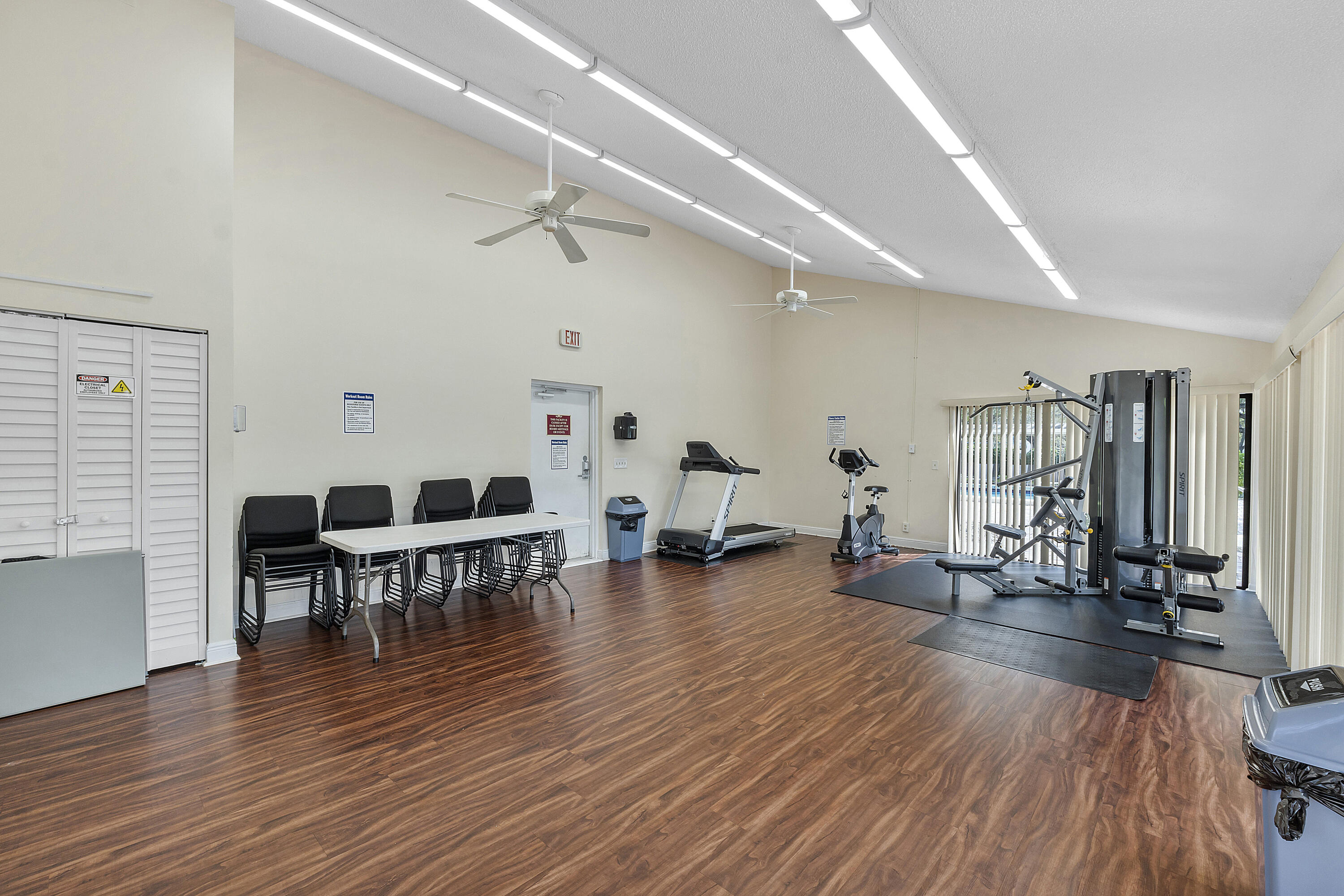 7780 NW 79TH #F2, Tamarac FL 33321