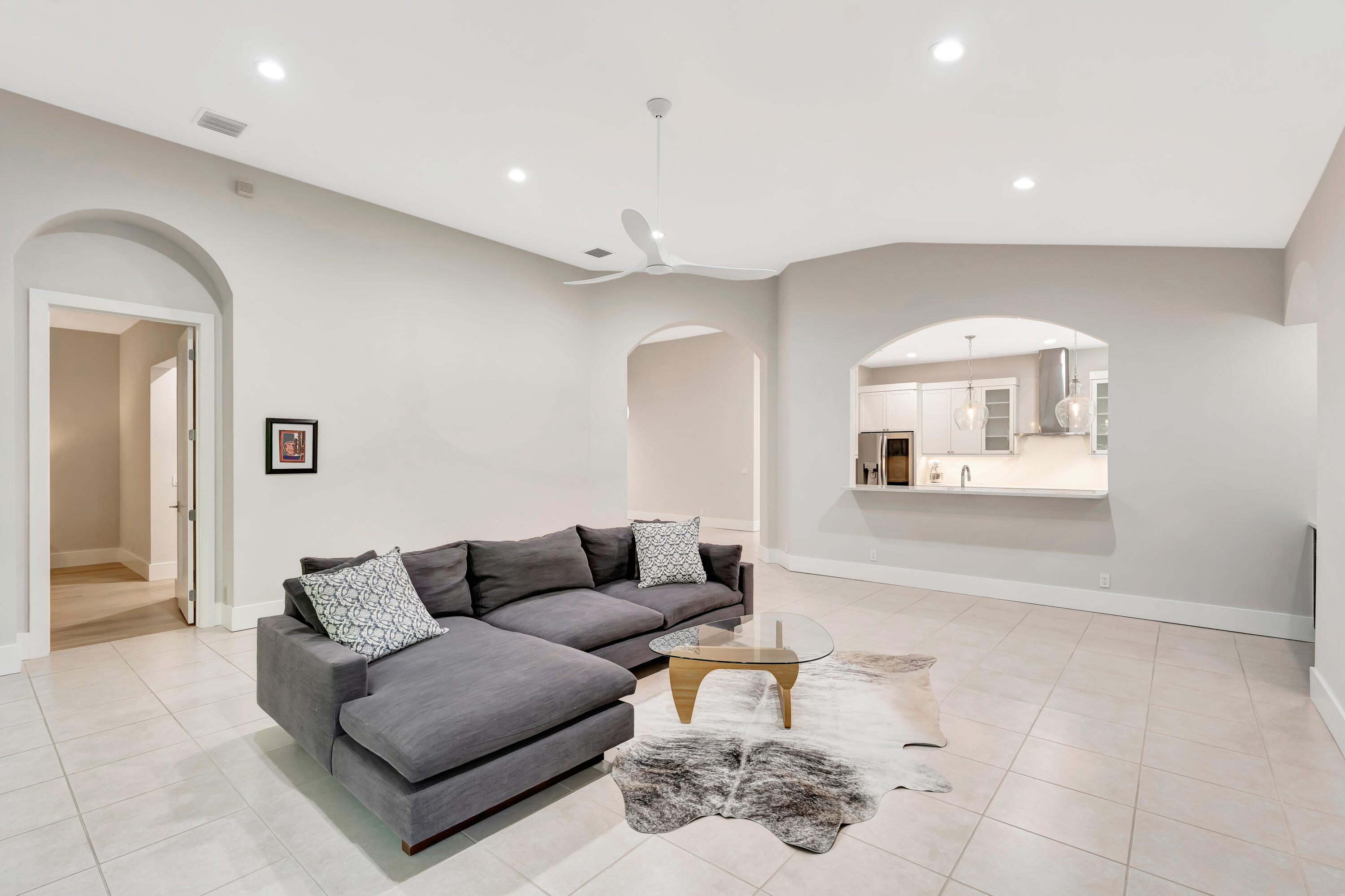 125 Palm Bay #C, Palm Beach Gardens FL 33418