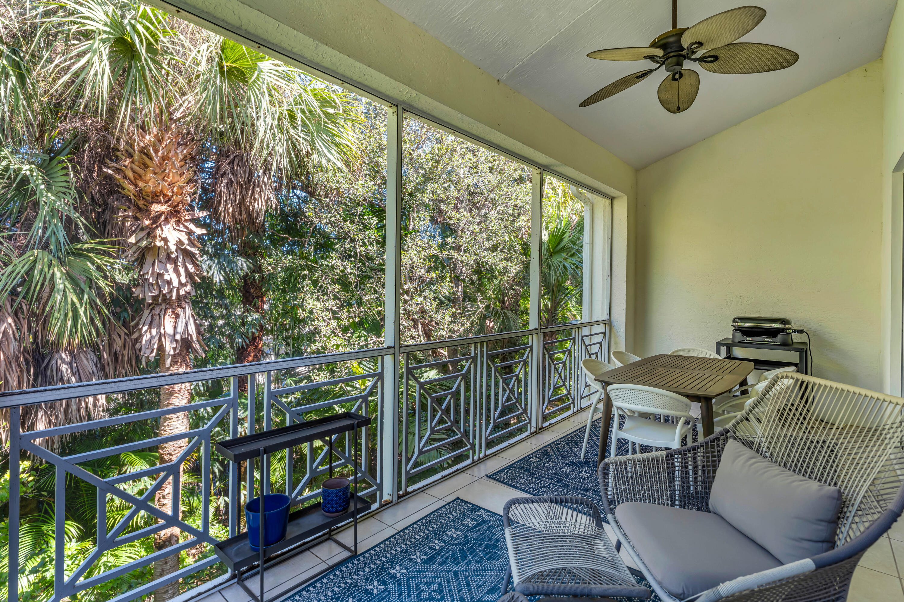 125 Palm Bay #C, Palm Beach Gardens FL 33418