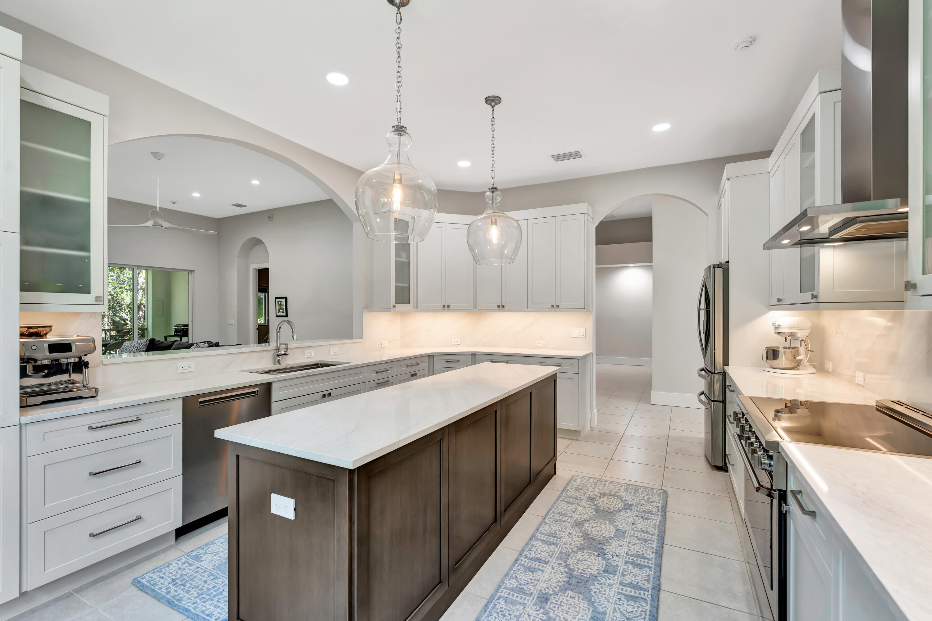 125 Palm Bay #C, Palm Beach Gardens FL 33418