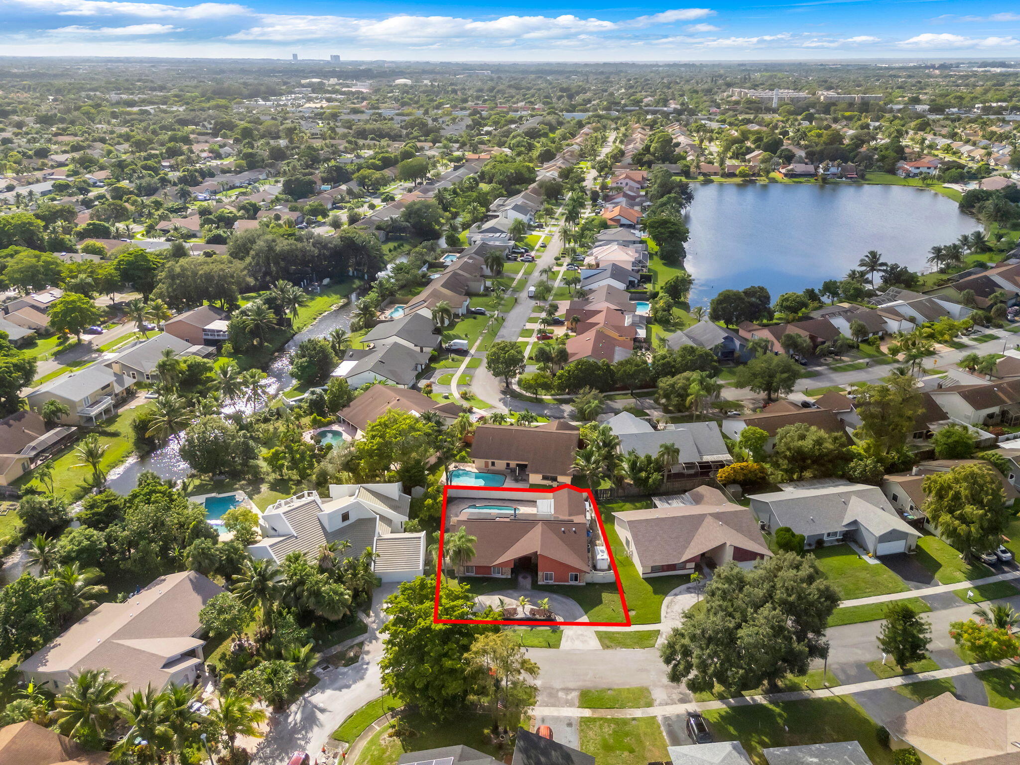 7000 NW 49TH, Lauderhill FL 33319