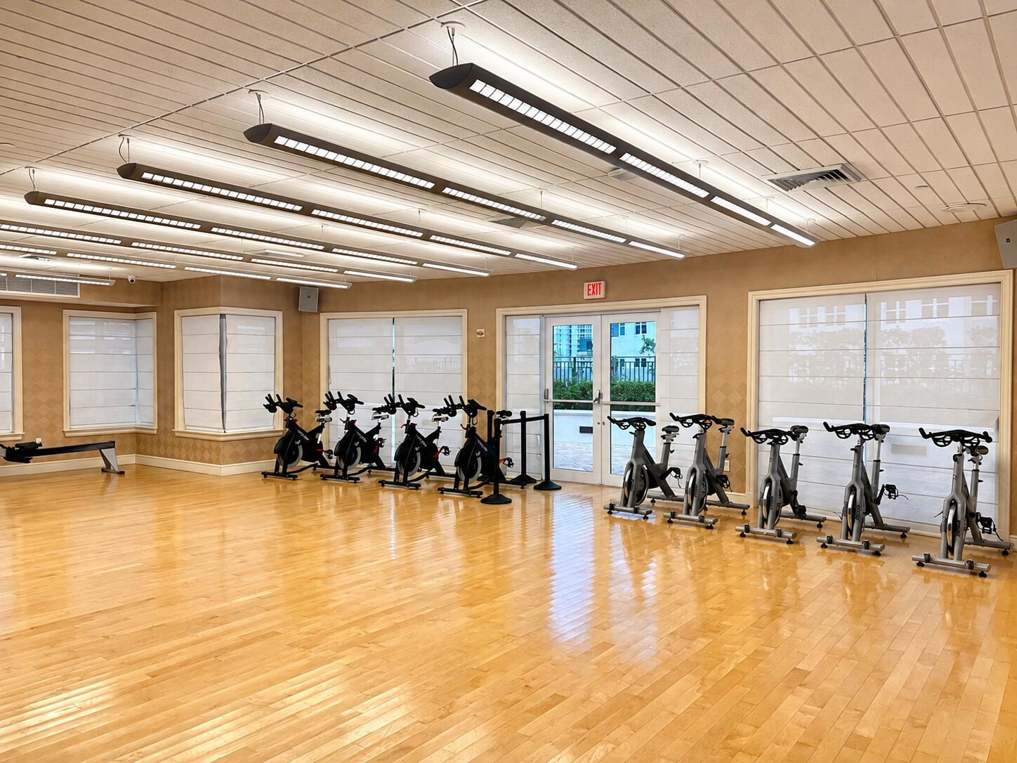 19900 E COUNTRY CLUB #1020 ST, Aventura FL 33180