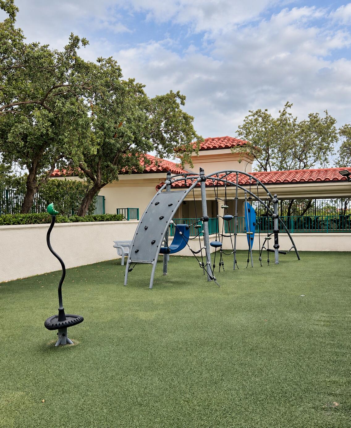 19900 E COUNTRY CLUB #1020 ST, Aventura FL 33180