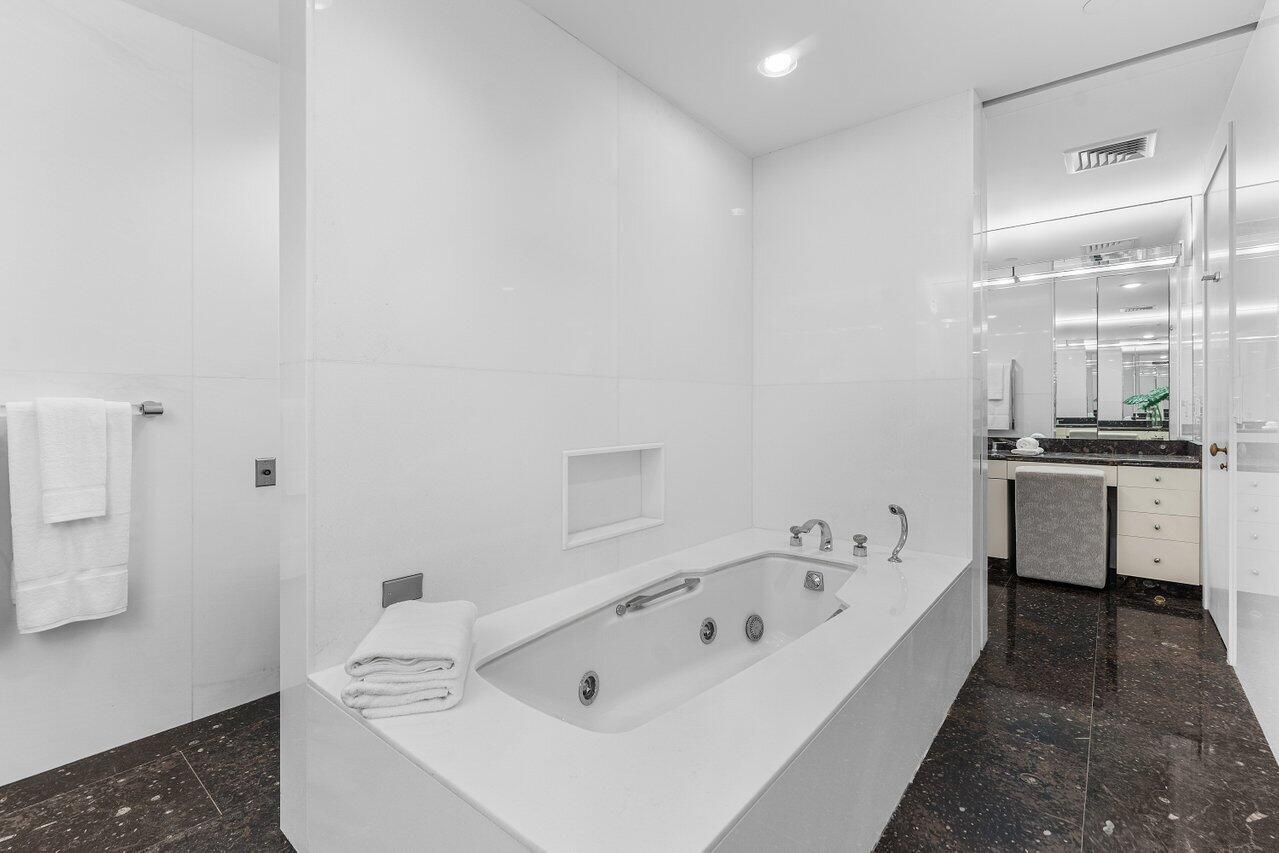 2 N Breakers Row #N PH4, Palm Beach FL 33480