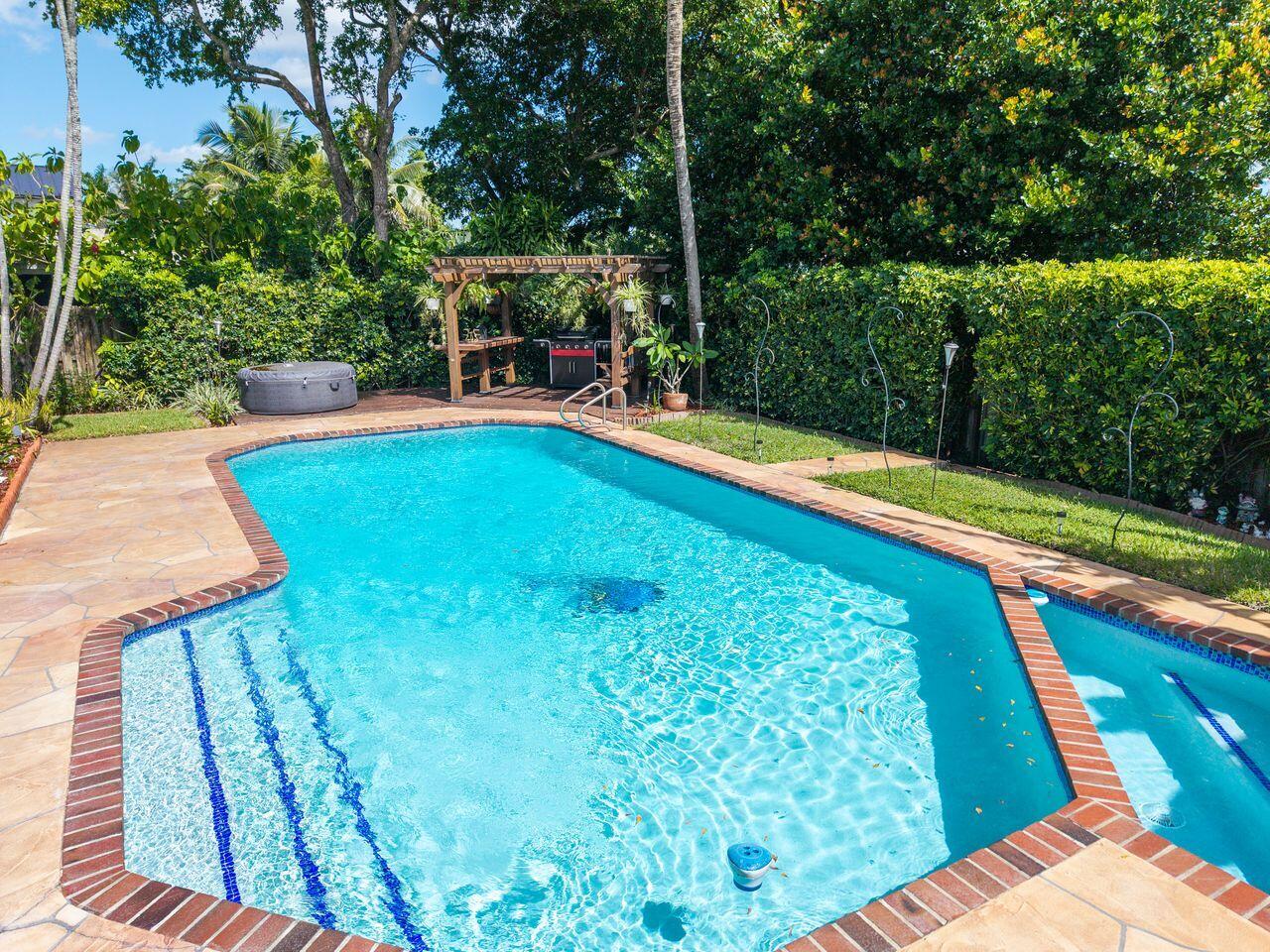 3210 NW 93RD, Sunrise FL 33351