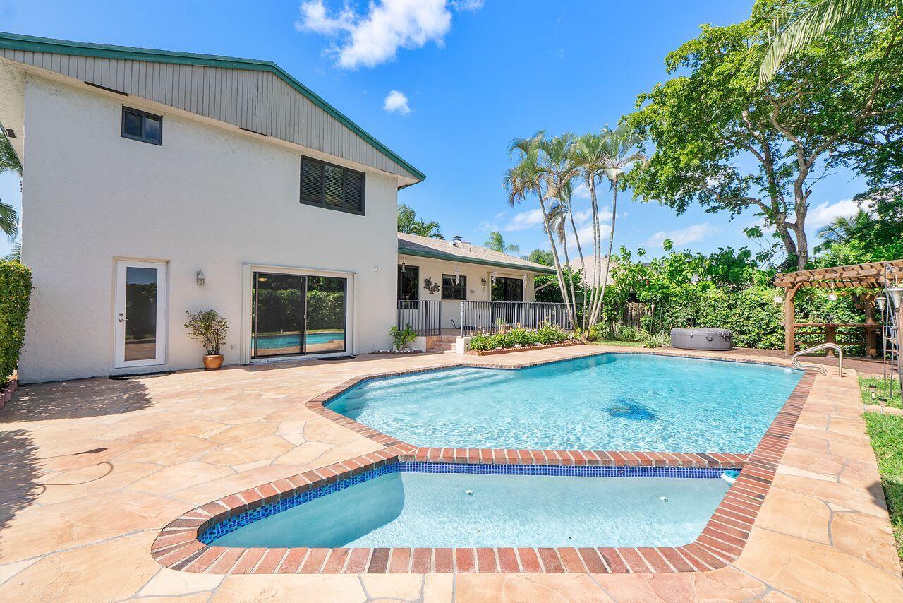 3210 NW 93RD, Sunrise FL 33351