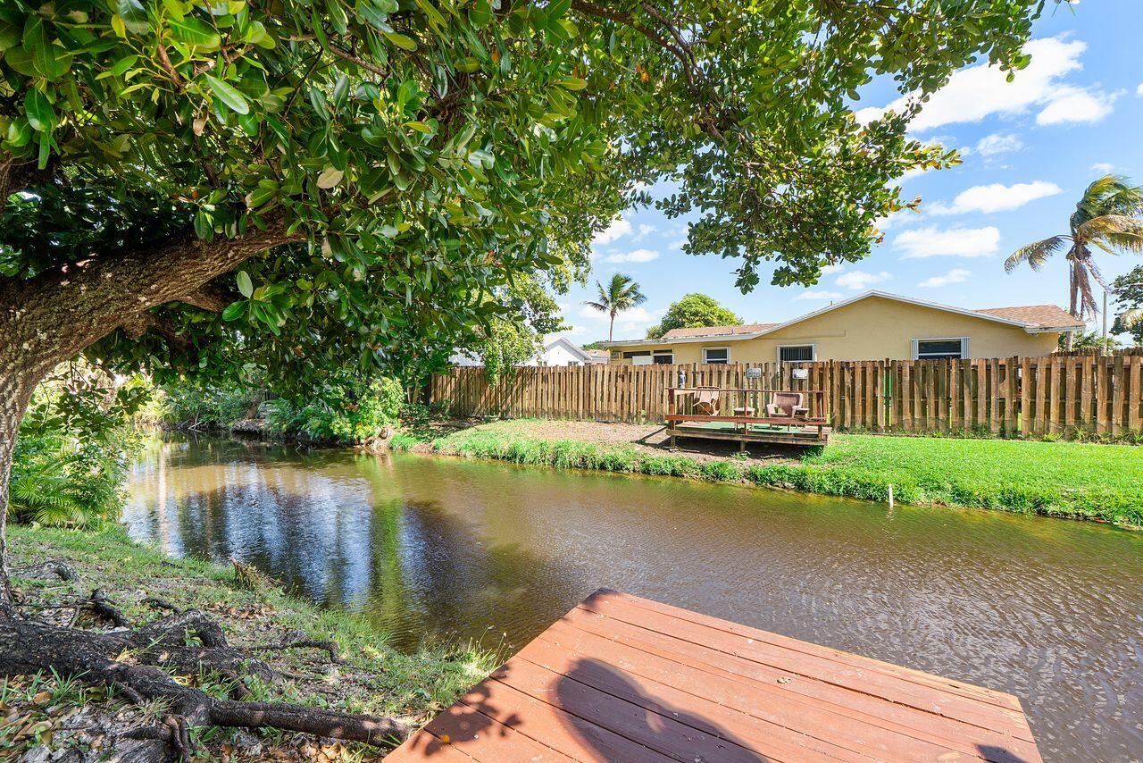 3210 NW 93RD, Sunrise FL 33351