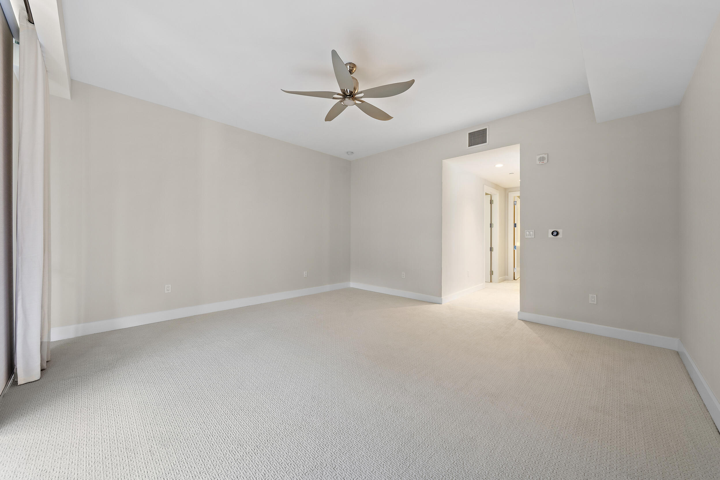 2720 Donald Ross #301, Palm Beach Gardens FL 33410