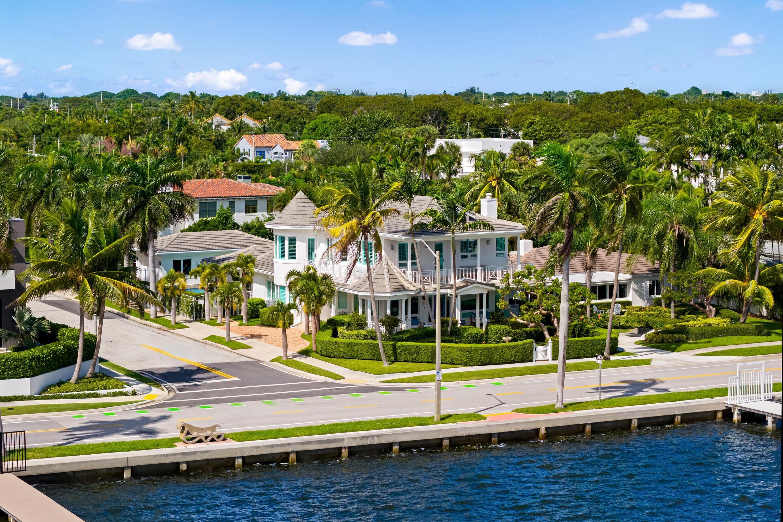 6917 S Flagler, West Palm Beach FL 33405