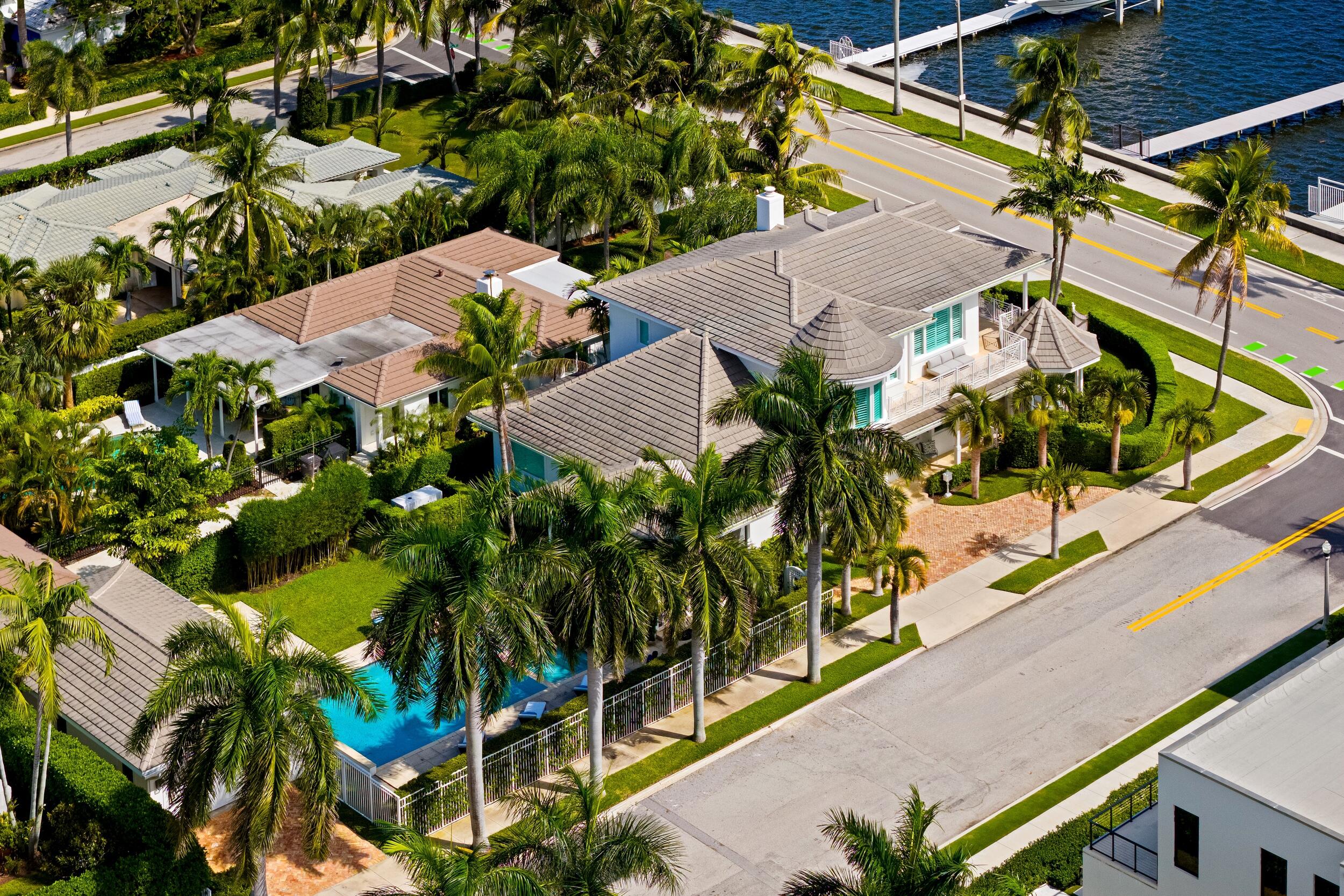 6917 S Flagler, West Palm Beach FL 33405