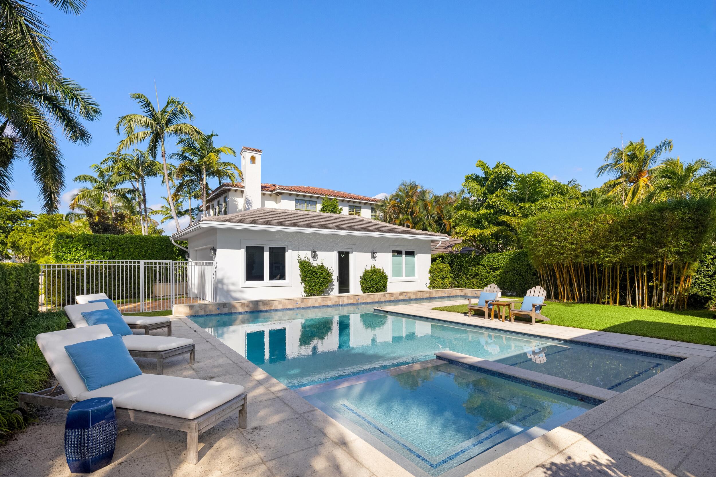 6917 S Flagler, West Palm Beach FL 33405