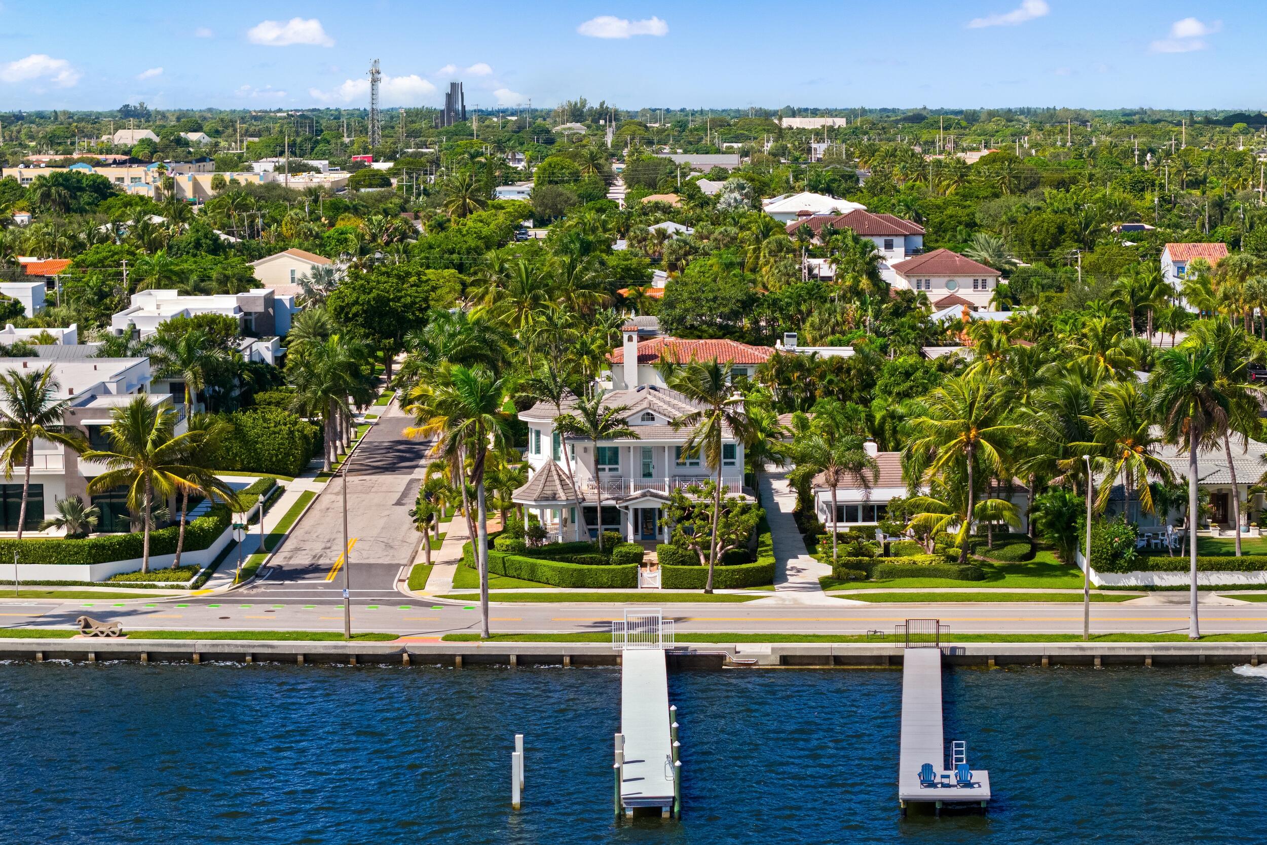 6917 S Flagler, West Palm Beach FL 33405