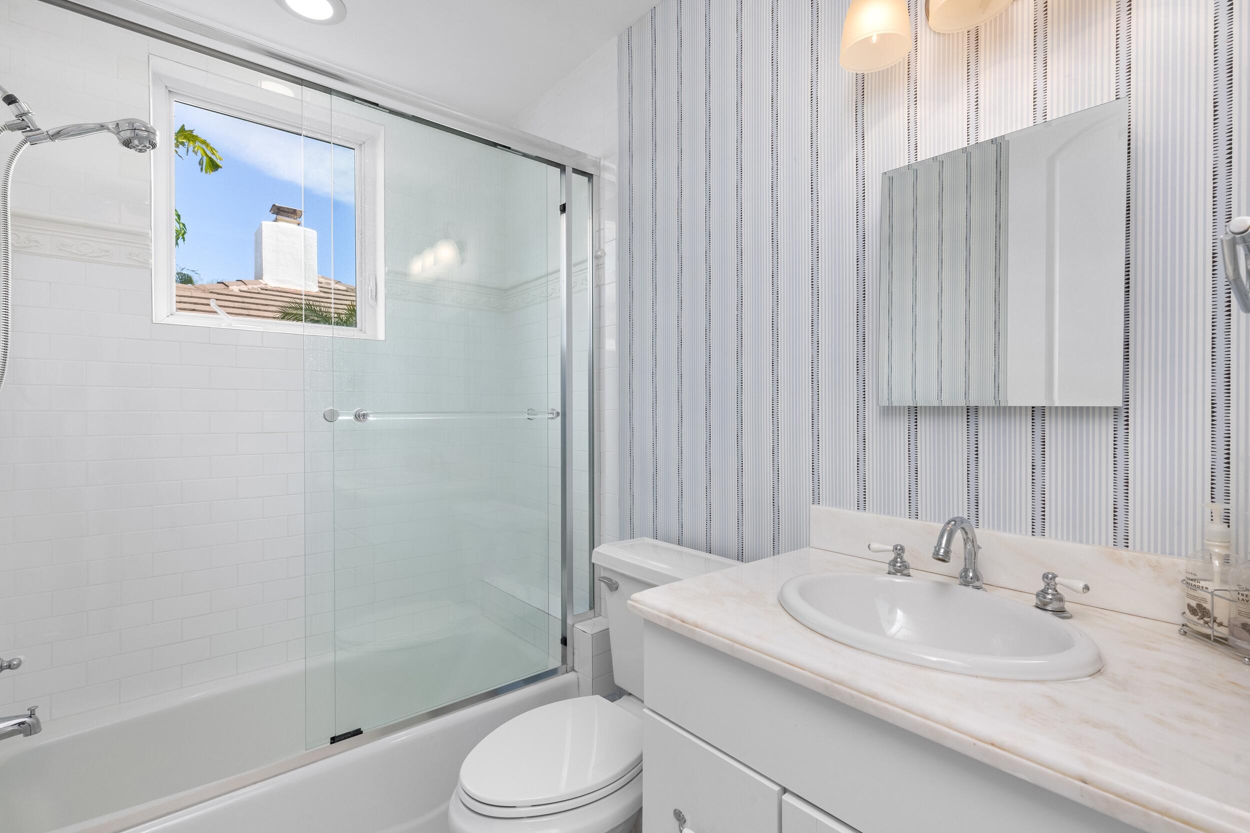 6917 S Flagler, West Palm Beach FL 33405