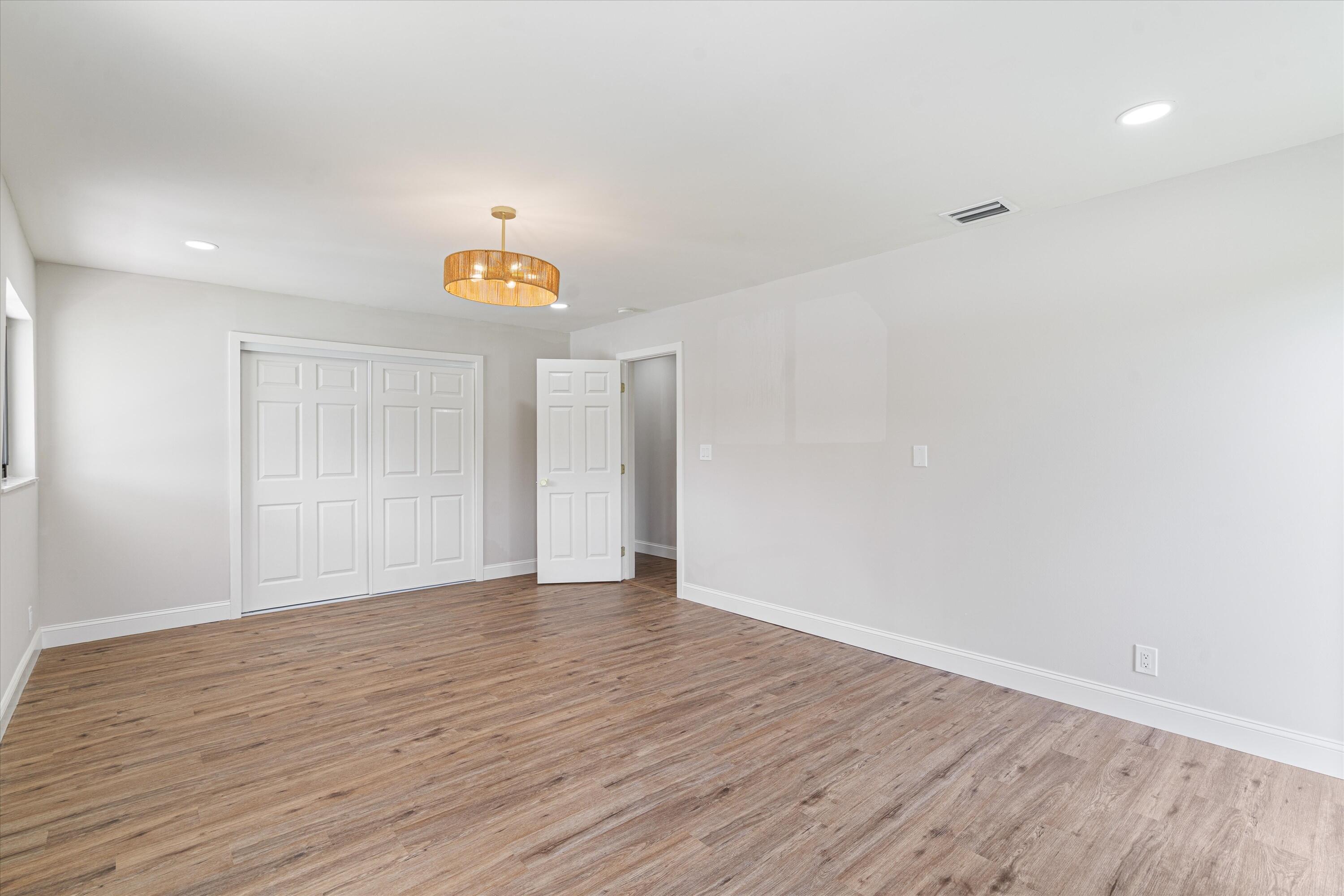 6111 WHITE OAK, Tamarac FL 33319