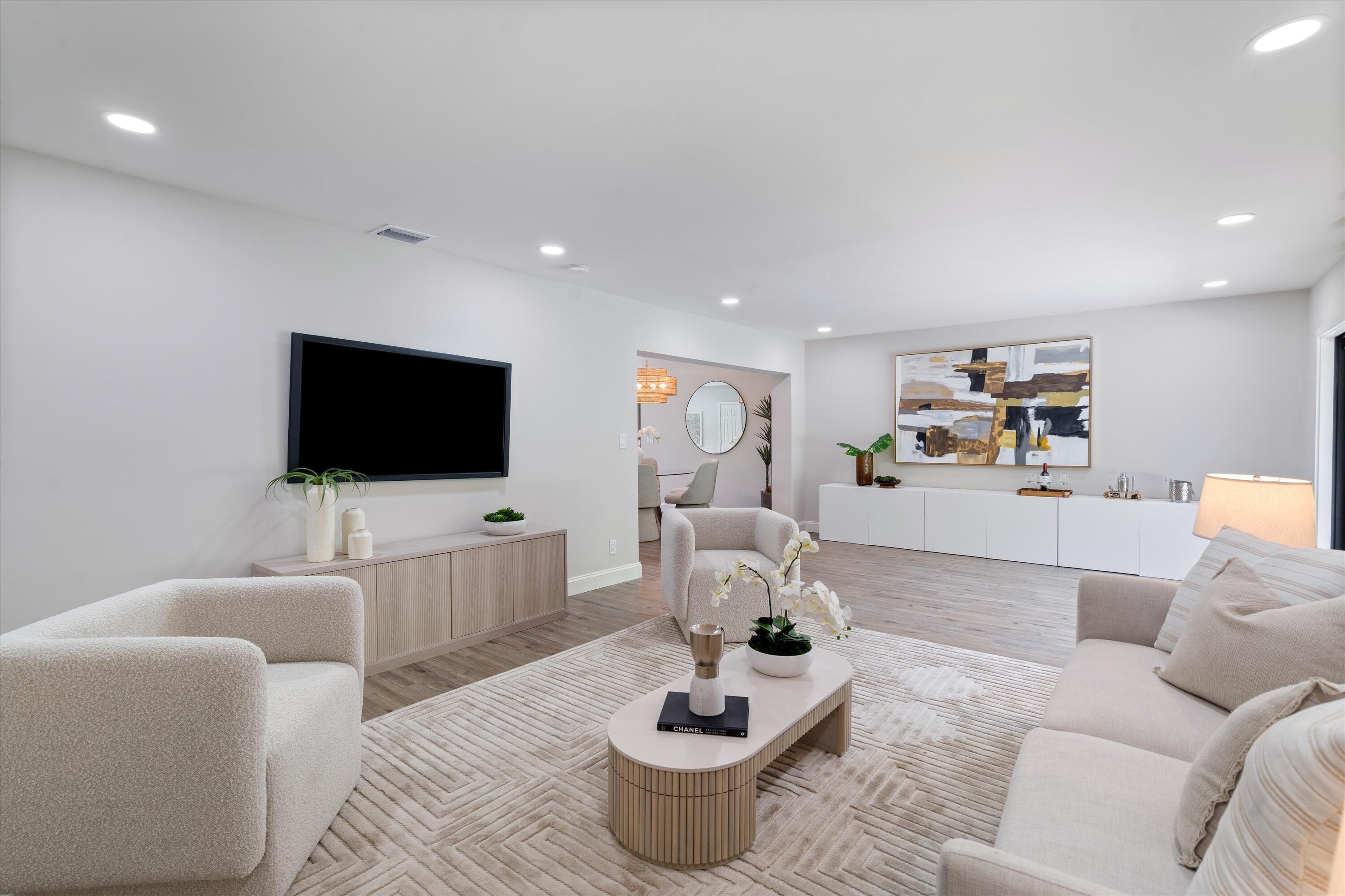 6111 WHITE OAK, Tamarac FL 33319