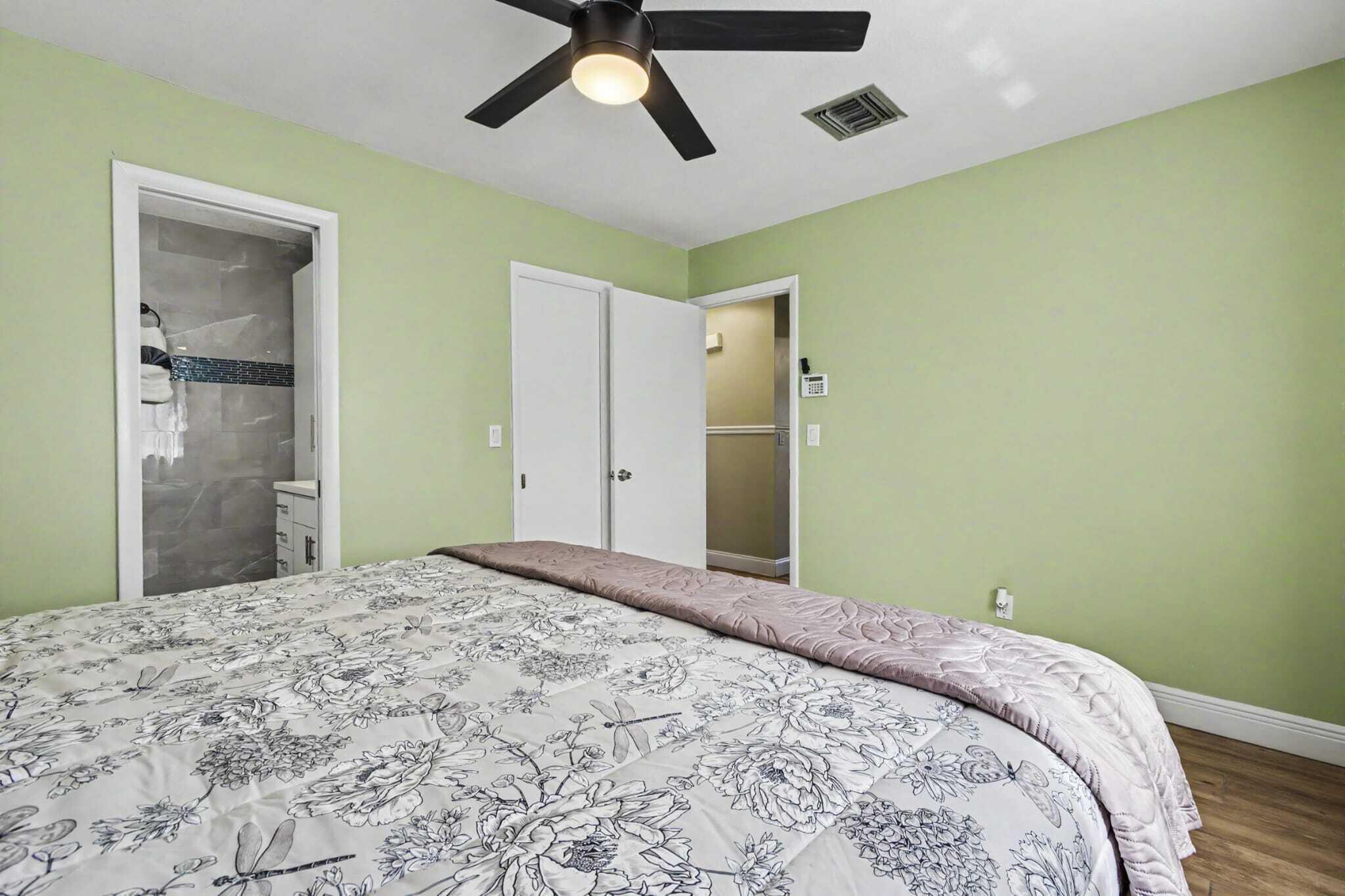 8720 NW 46TH, Lauderhill FL 33351