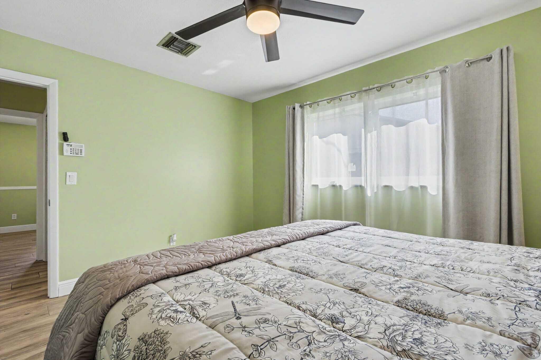 8720 NW 46TH, Lauderhill FL 33351